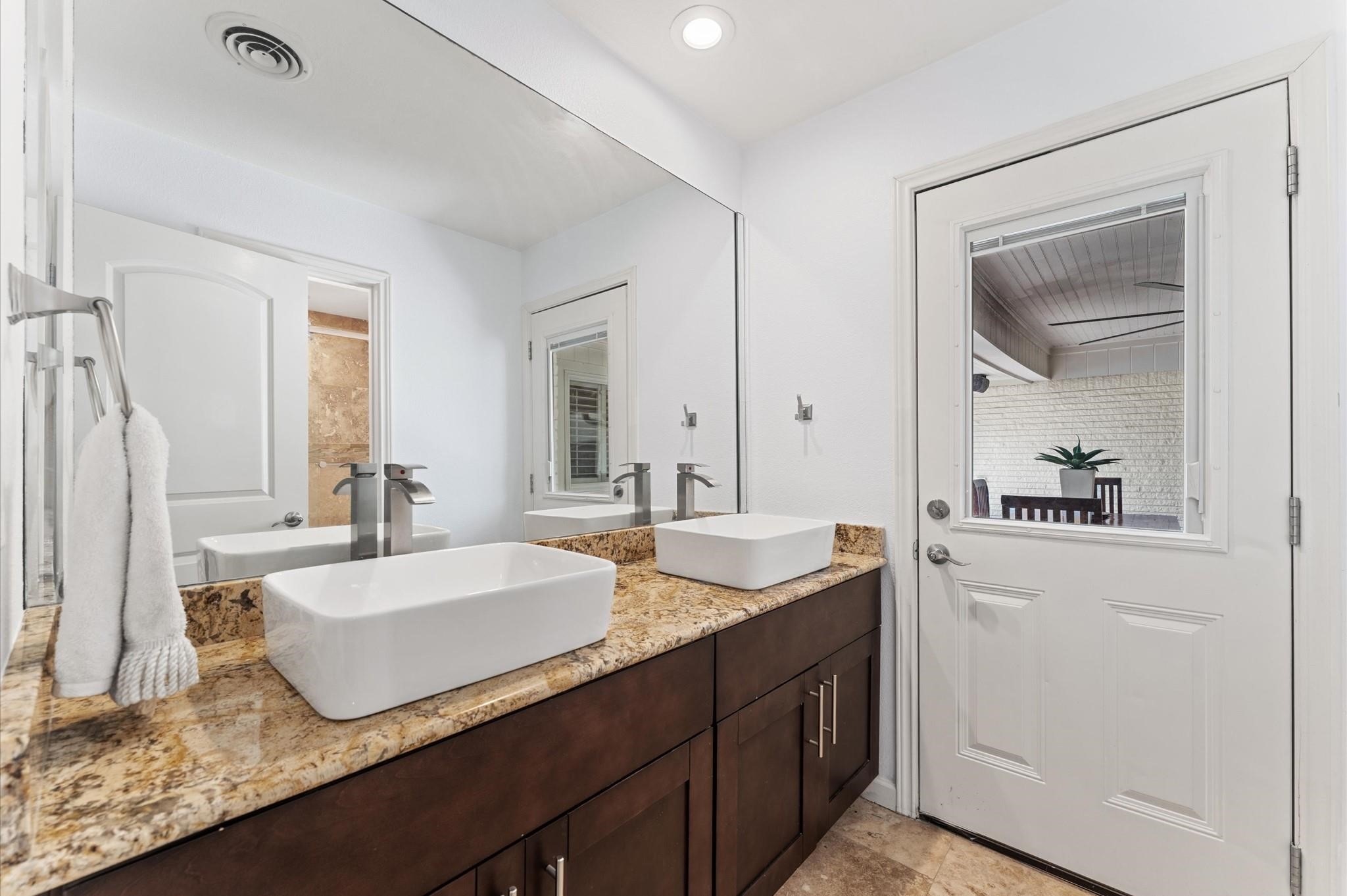 5511 Queensloch Drive Property Photo 15