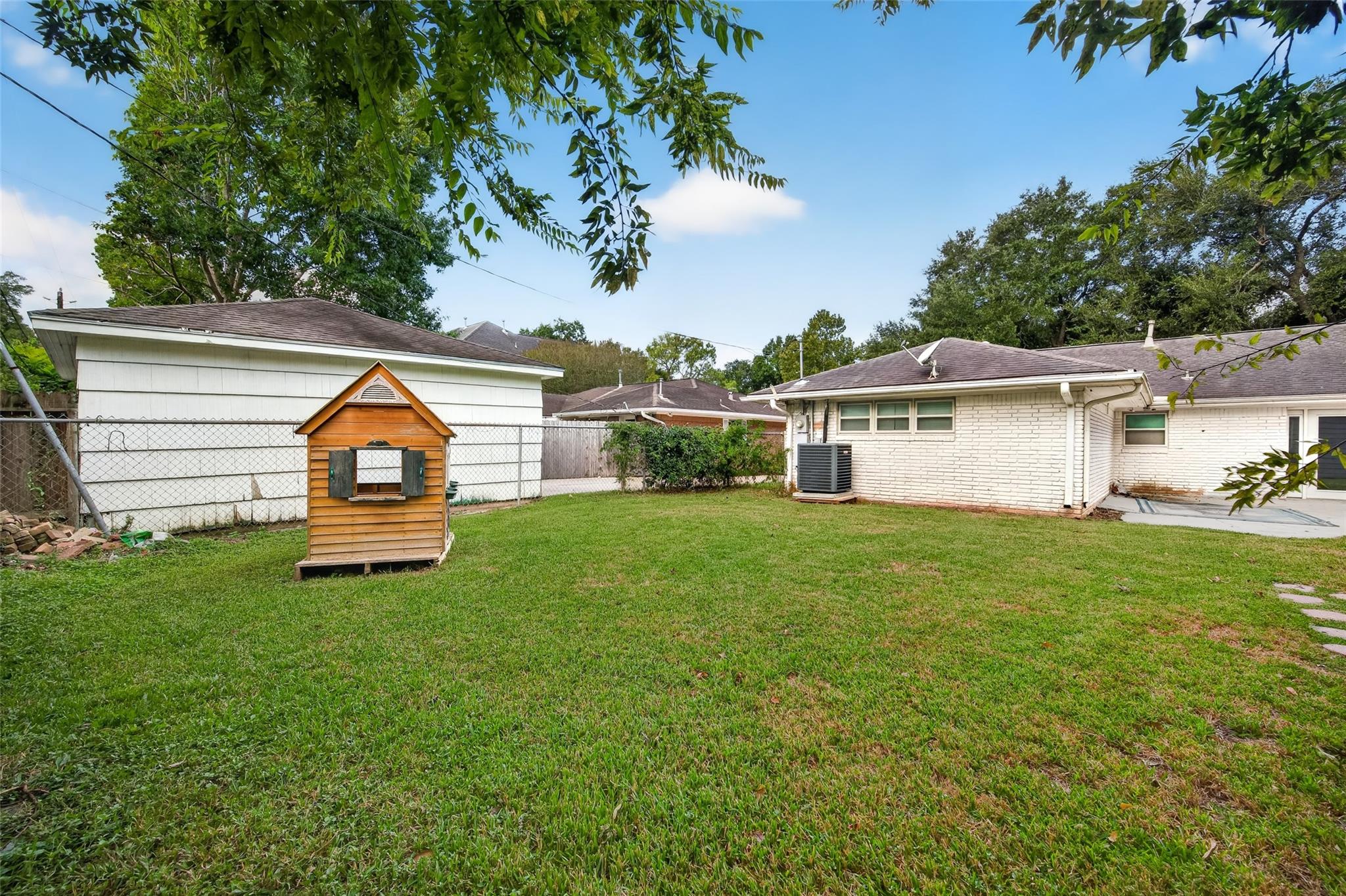 11107 Cedarhurst Drive Property Photo 38