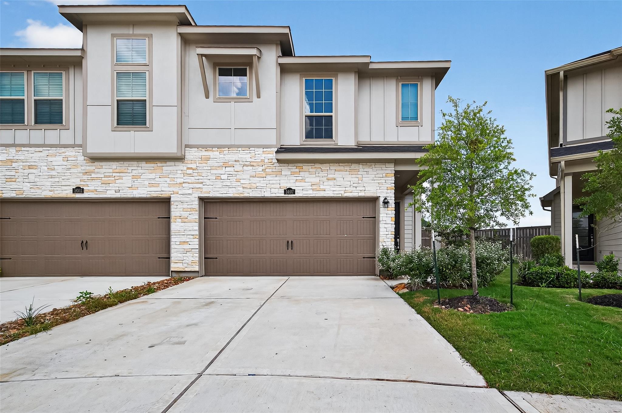 5607 Foggy Vine Court, Fulshear TX 77441 Property Photo 1
