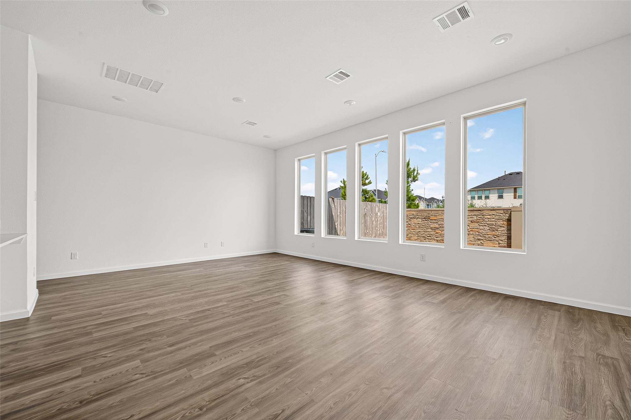 5607 Foggy Vine Court, Fulshear Tx 77441 Property Photo 7