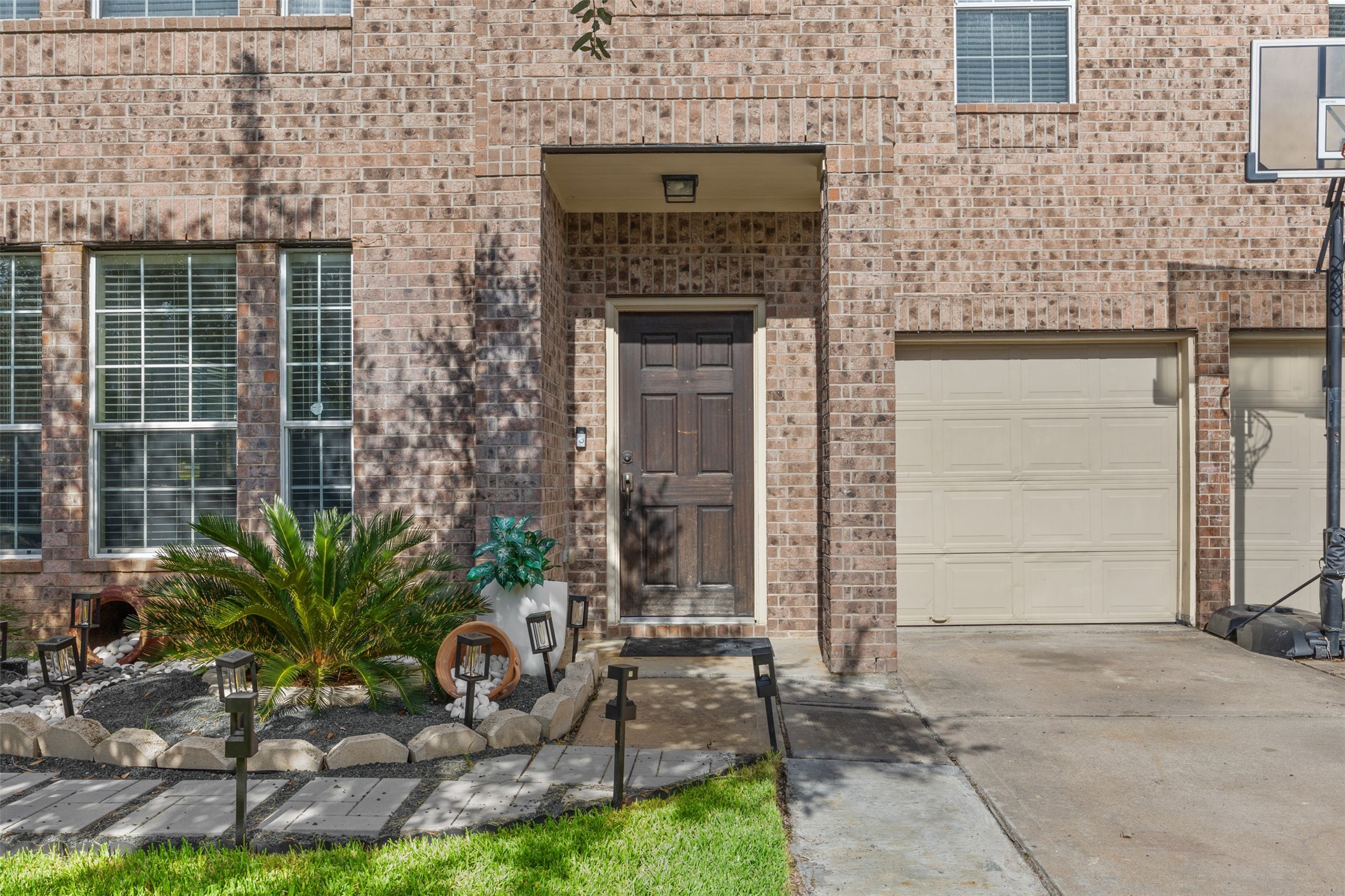 24415 Lakecrest Bend Drive Property Photo 3