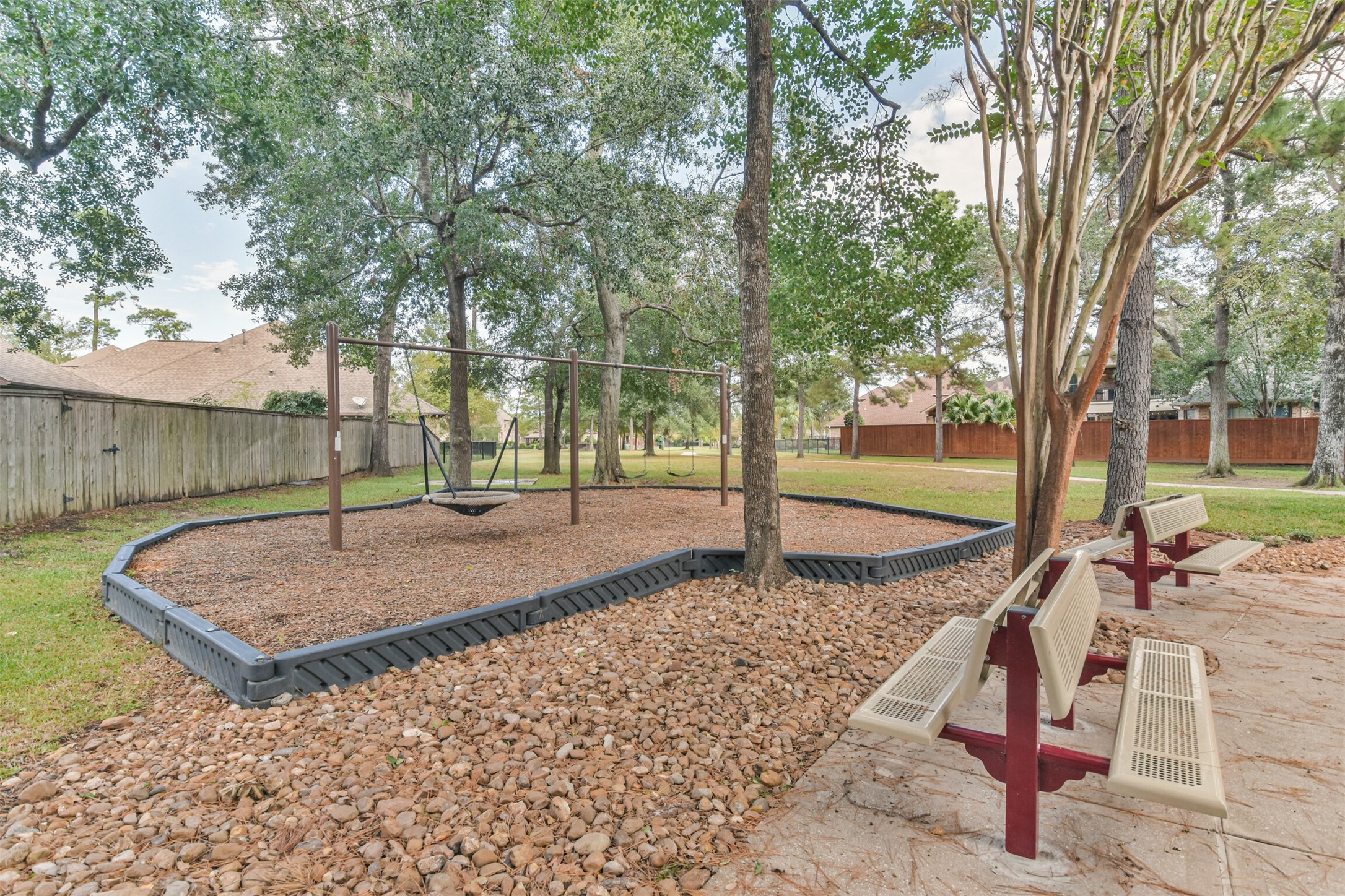 18743 Duke Lake Drive Property Photo 5