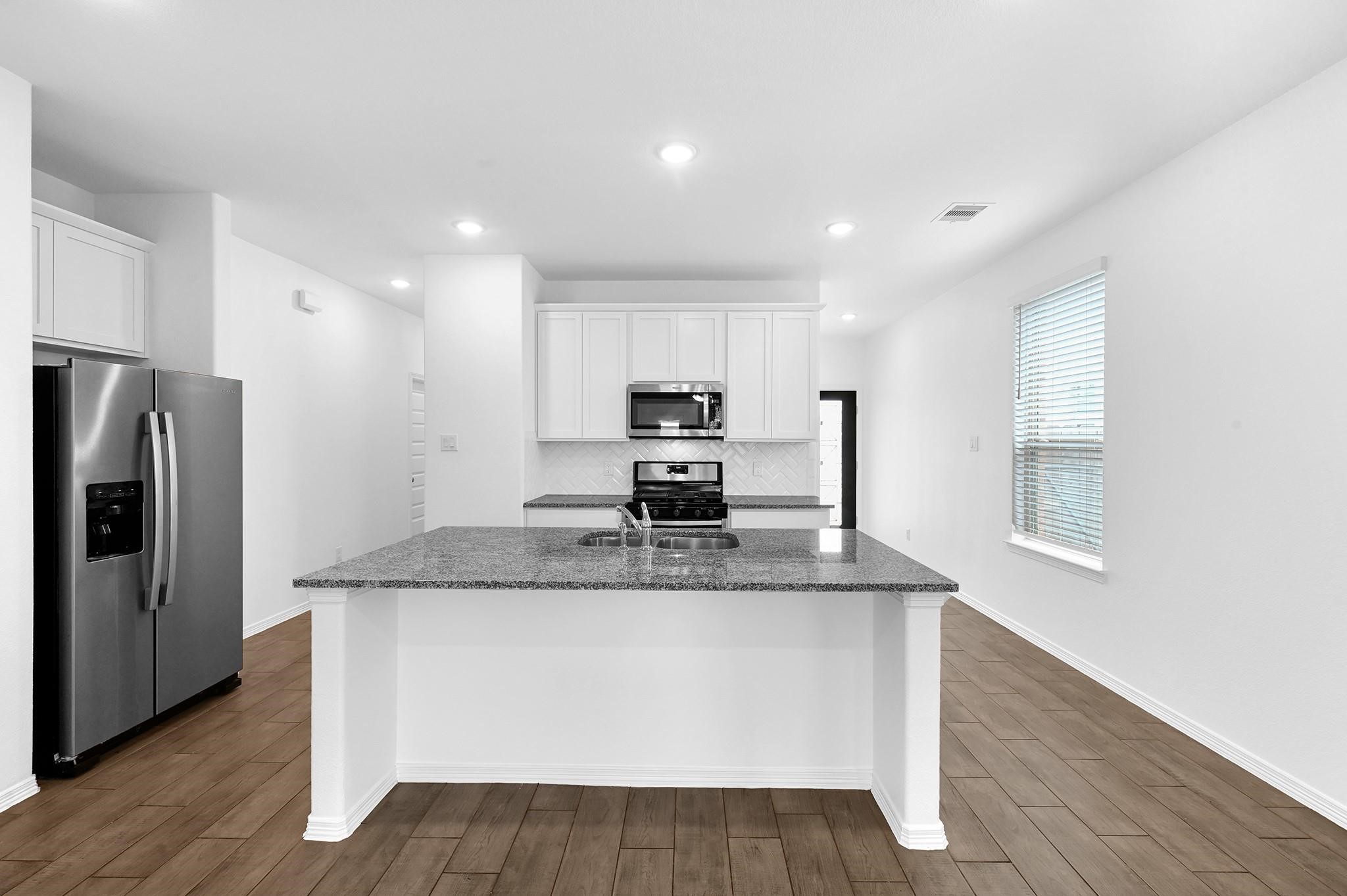 5735 Tabula Rasa Drive Property Photo 8