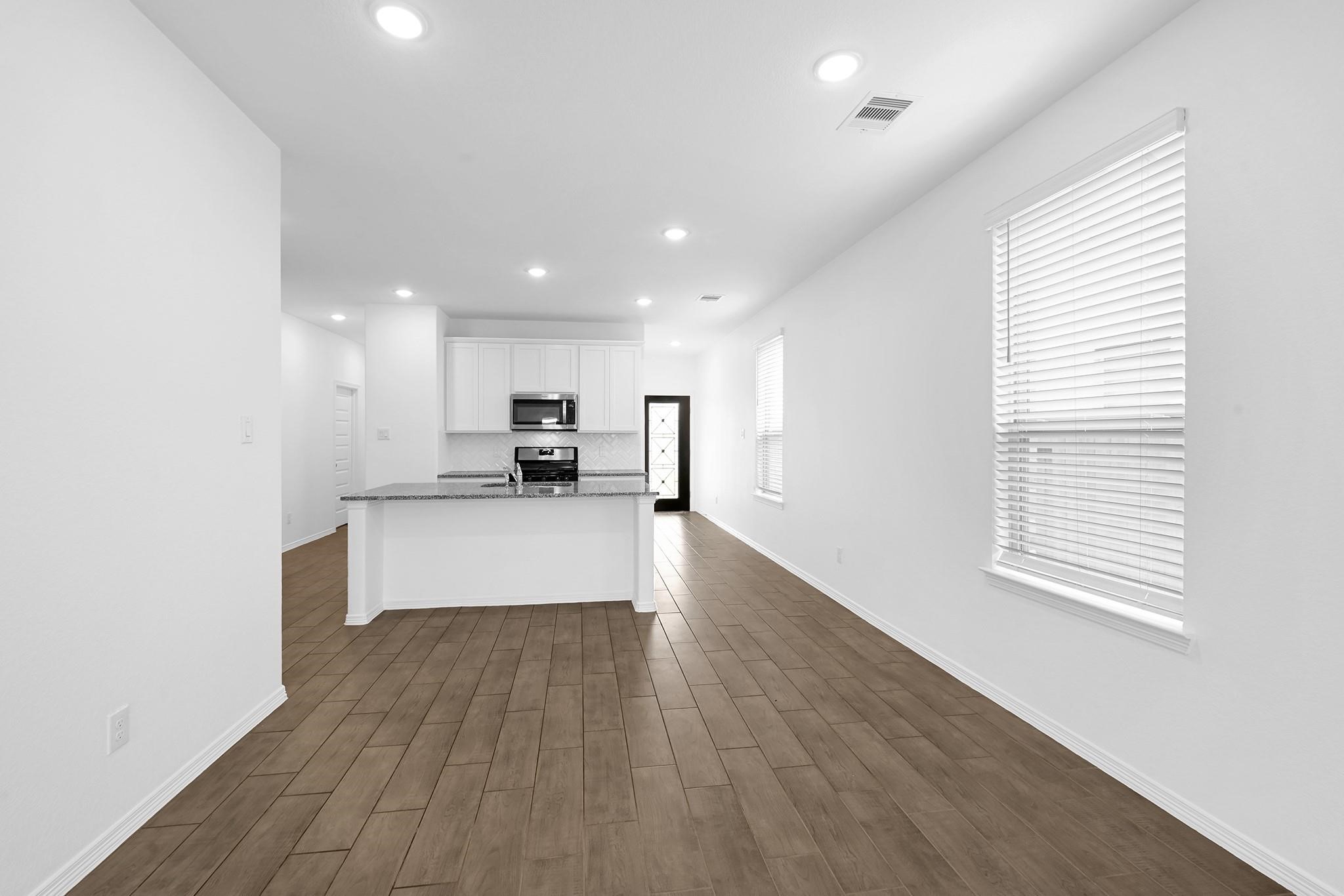 5735 Tabula Rasa Drive Property Photo 11
