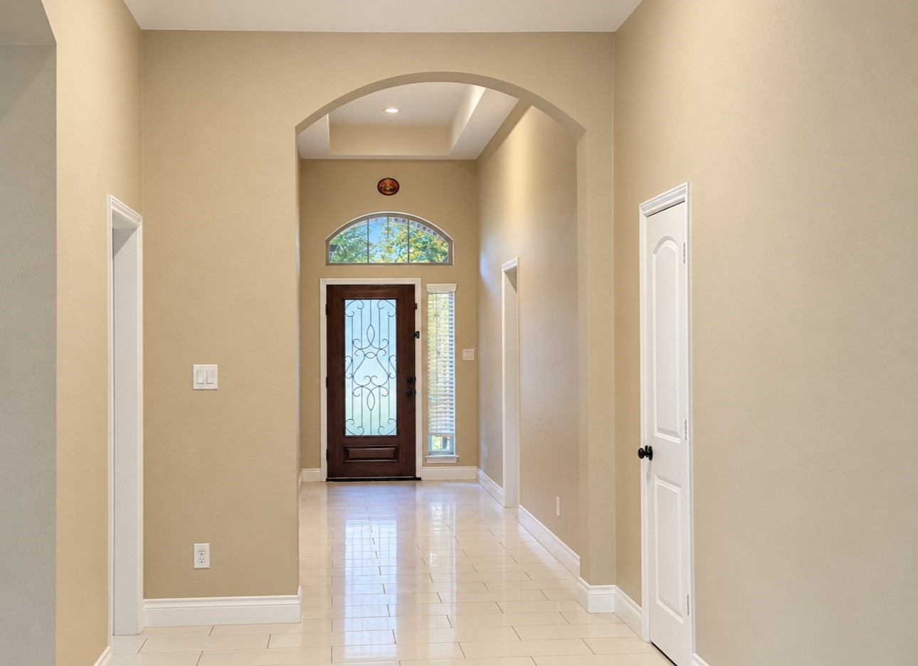 17618 Barrowfield Lane Property Photo 8