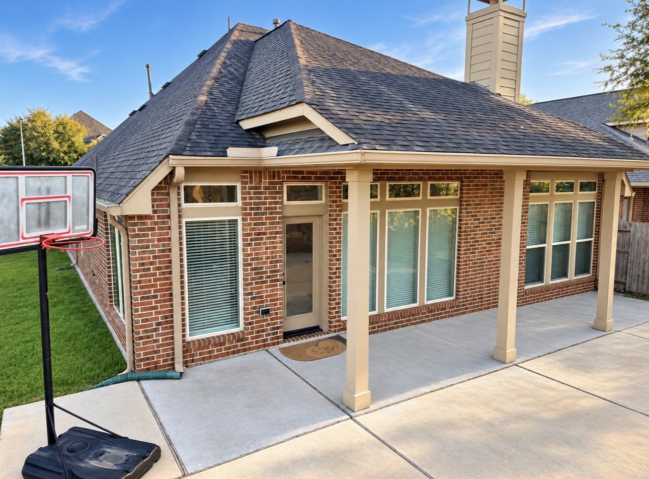 17618 Barrowfield Lane Property Photo 14