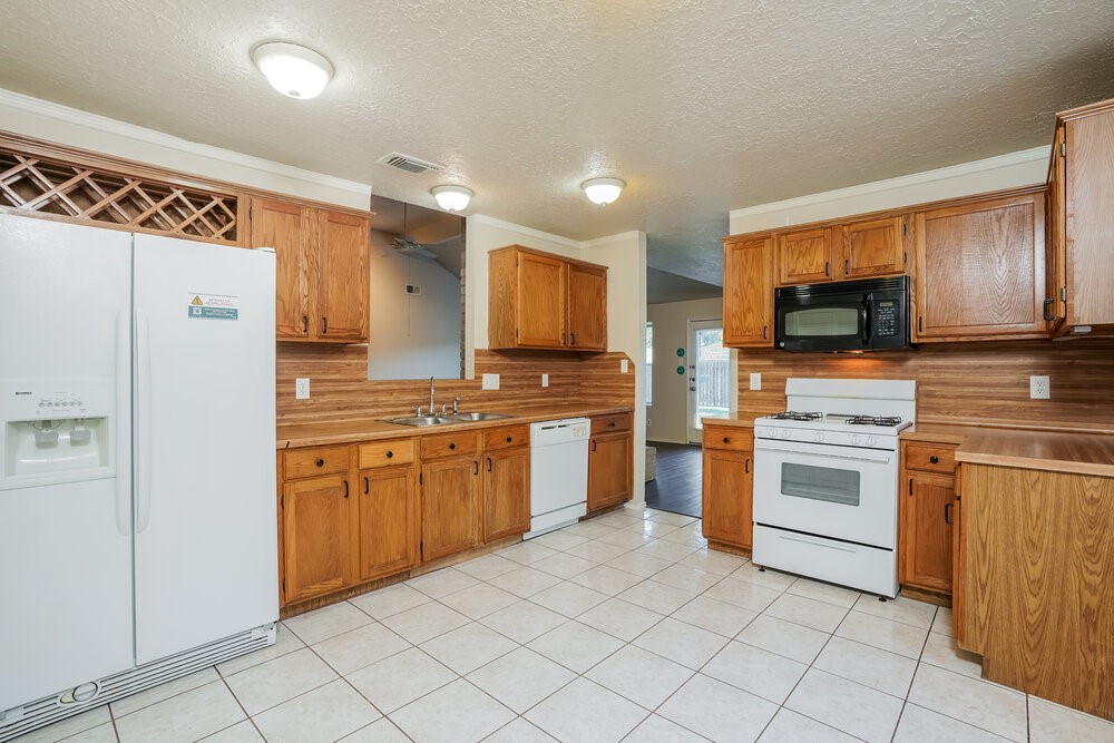 1331 Three Forks Drive Property Photo 6