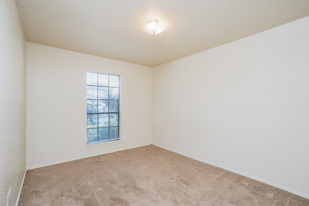 1331 Three Forks Drive Property Photo 12