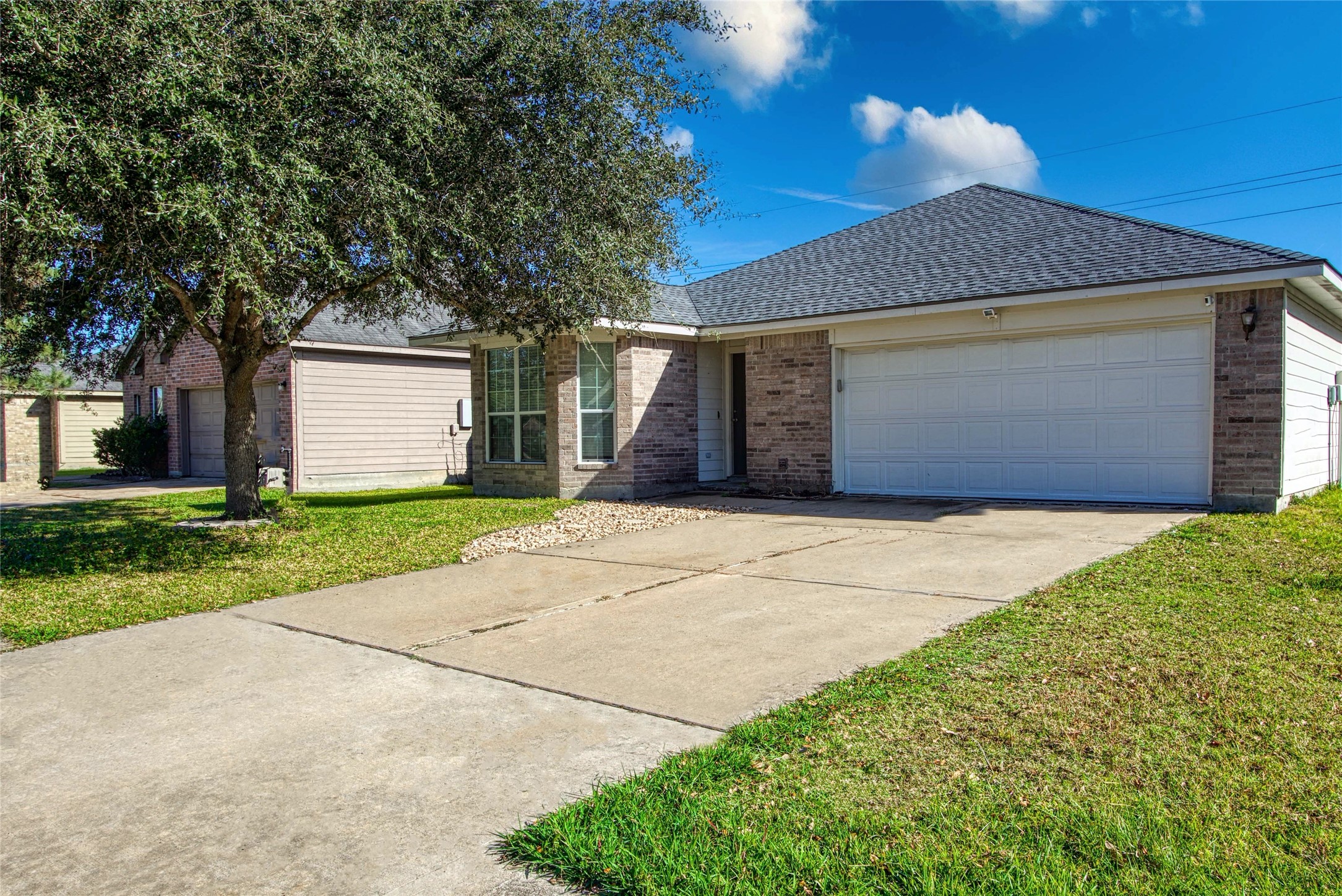 17818 Bullis Gap Drive Property Photo 3