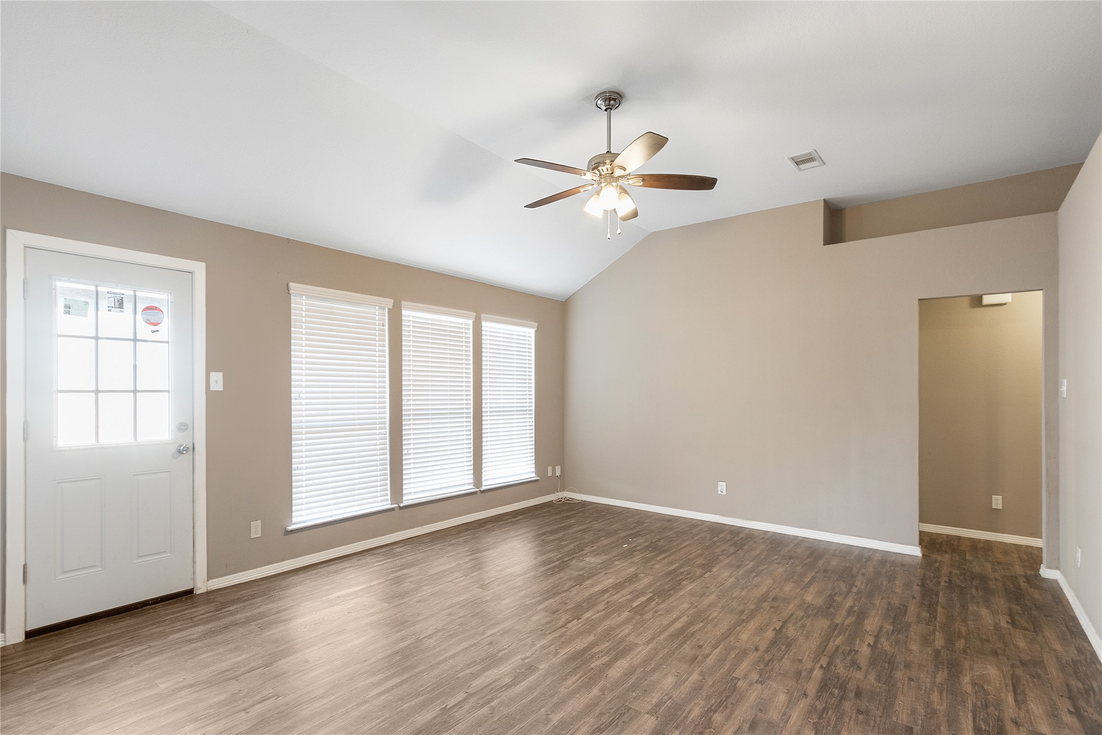 17818 Bullis Gap Drive Property Photo 11
