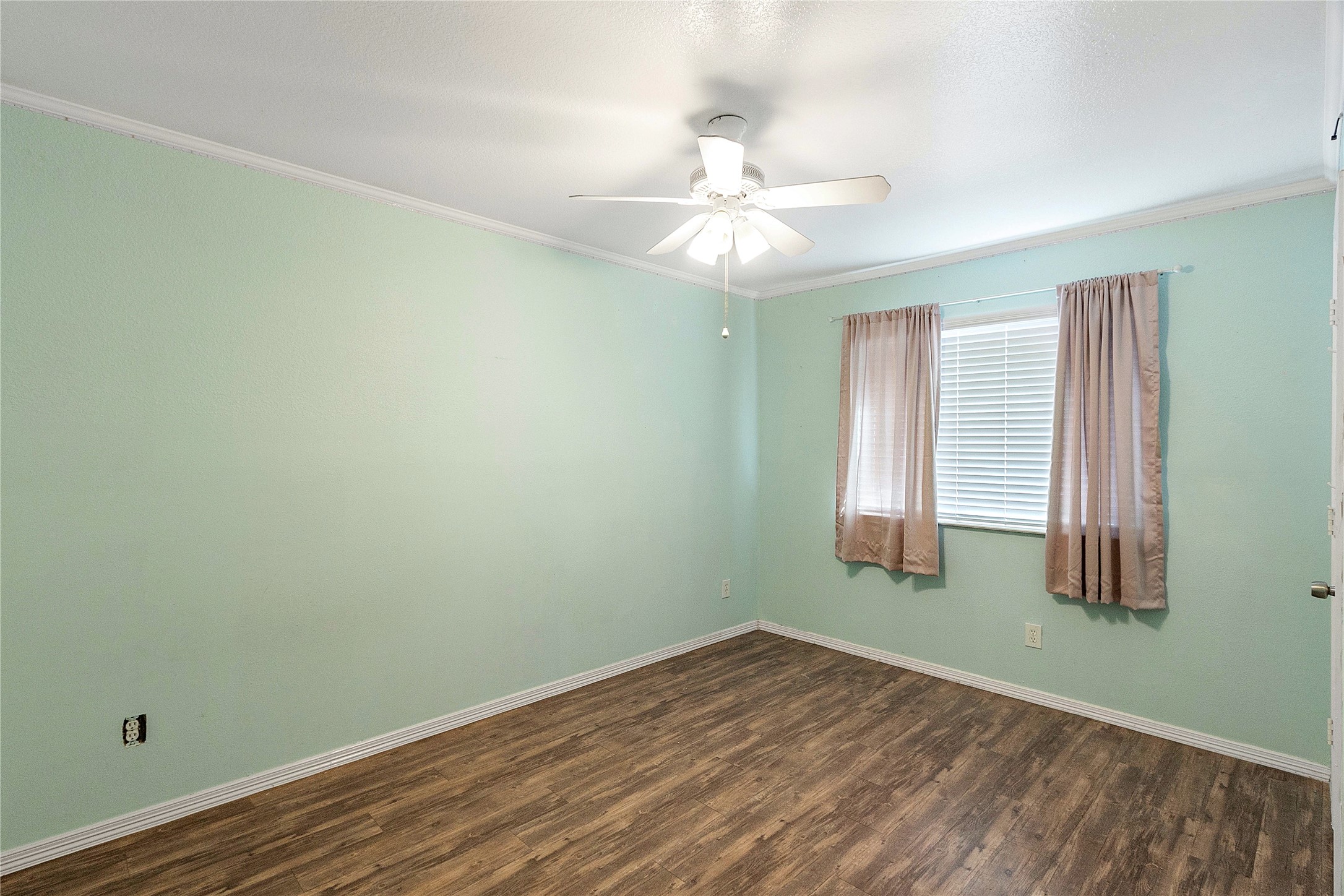 17818 Bullis Gap Drive Property Photo 23
