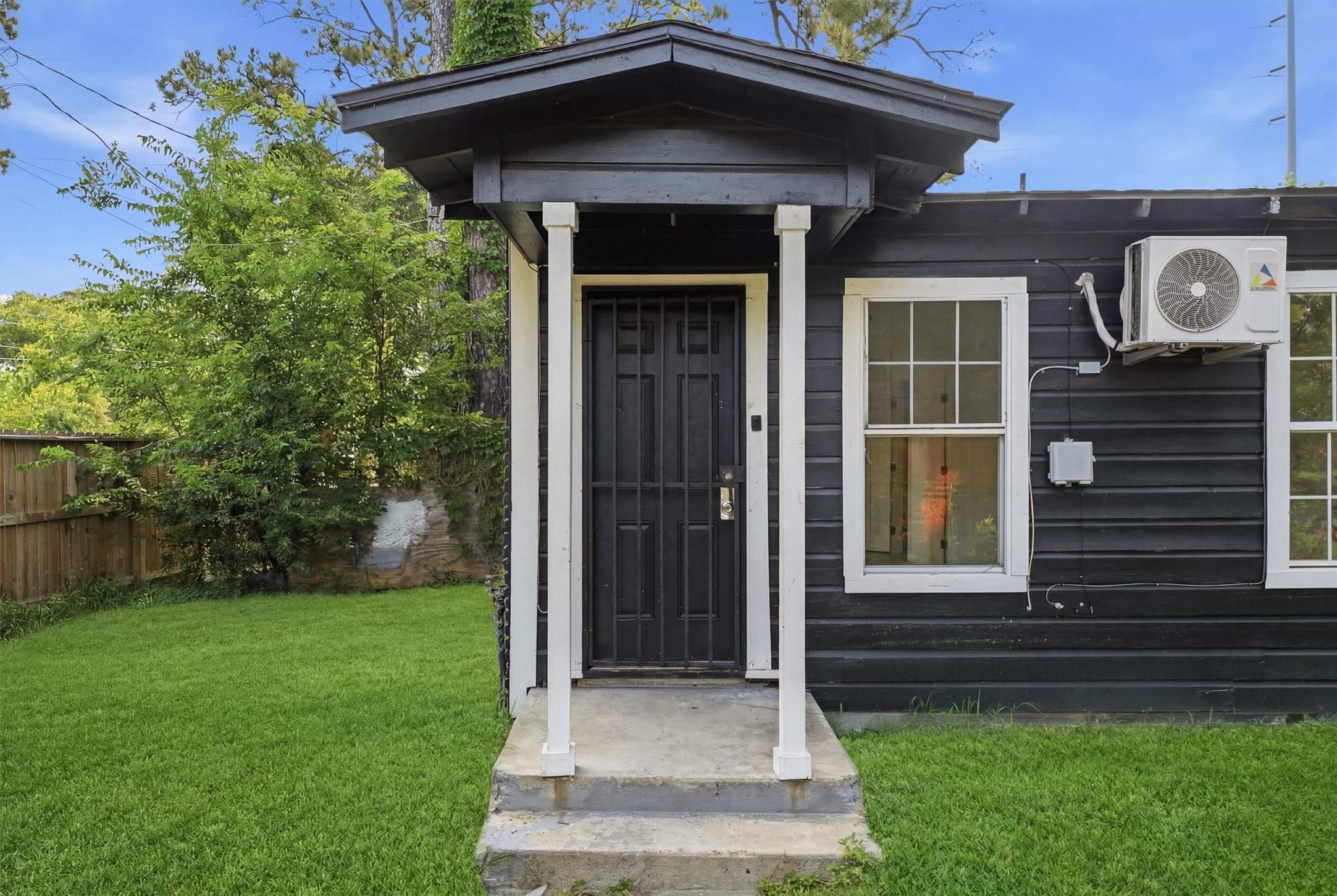 8034 Record Street Property Photo 4