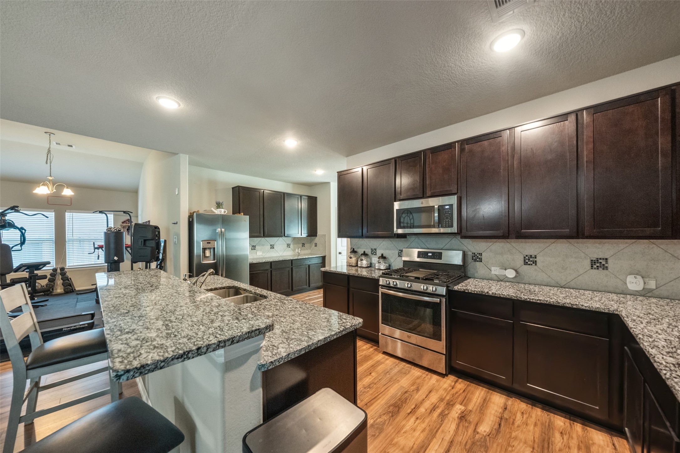 15439 Aberdeen Wood Drive Property Photo 9