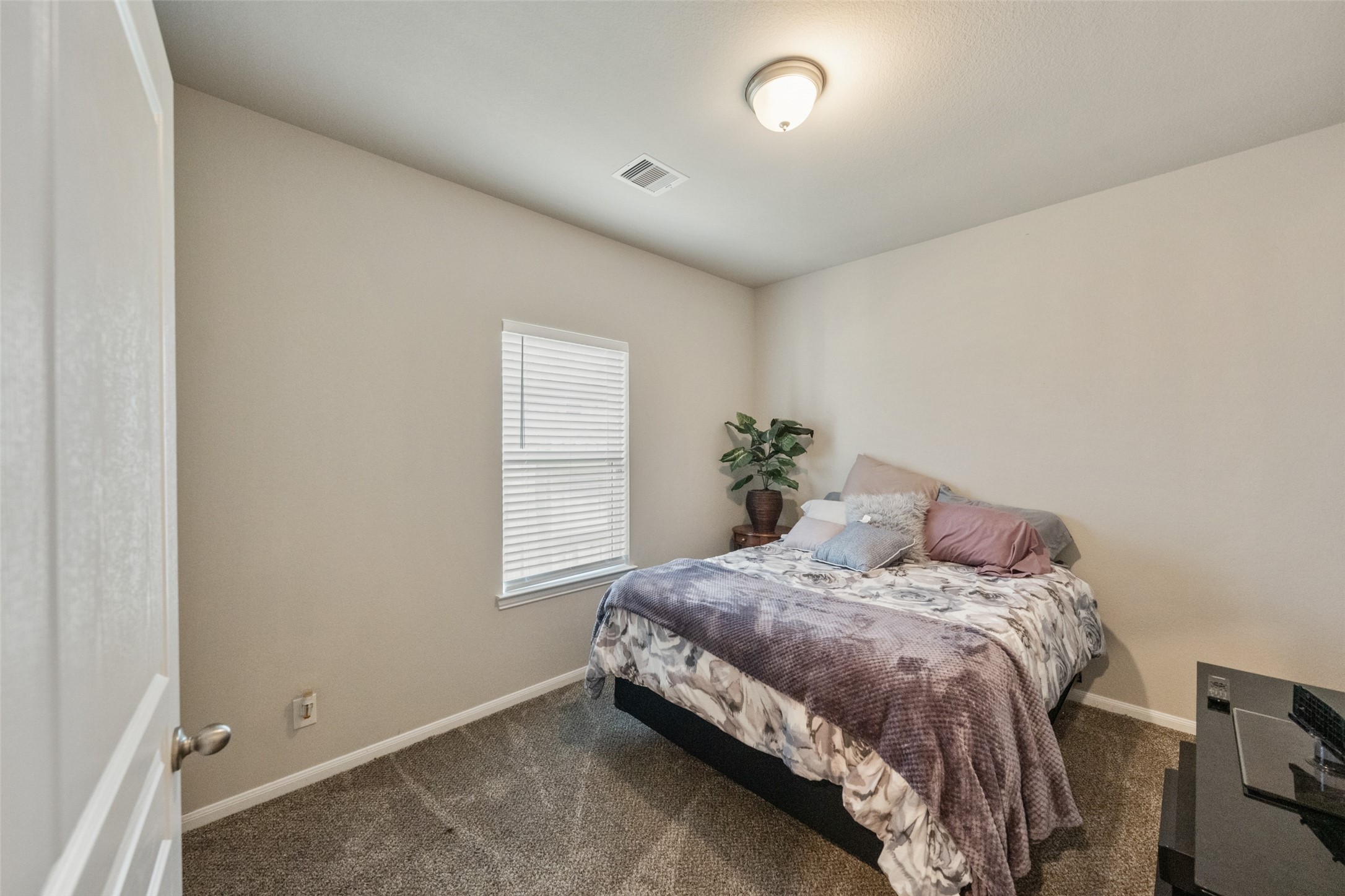 15439 Aberdeen Wood Drive Property Photo 19
