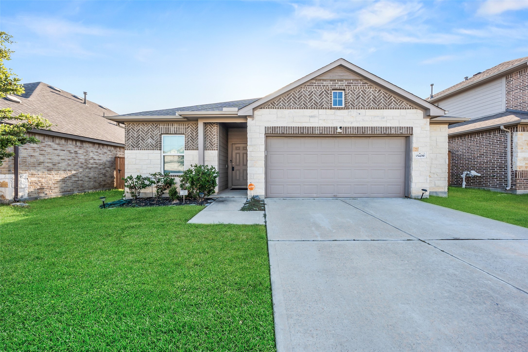 15439 Aberdeen Wood Drive Property Photo 23