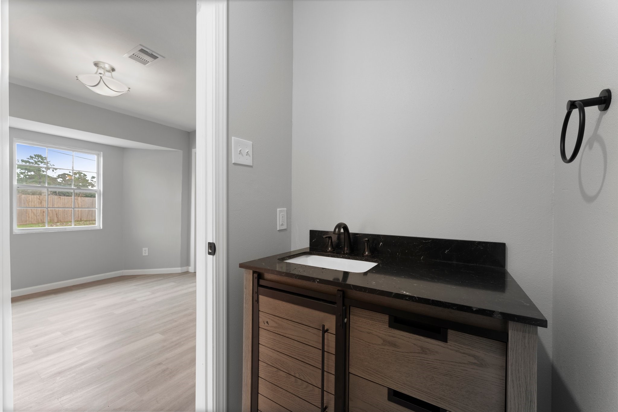 12302 Gaylawood Drive Property Photo 15