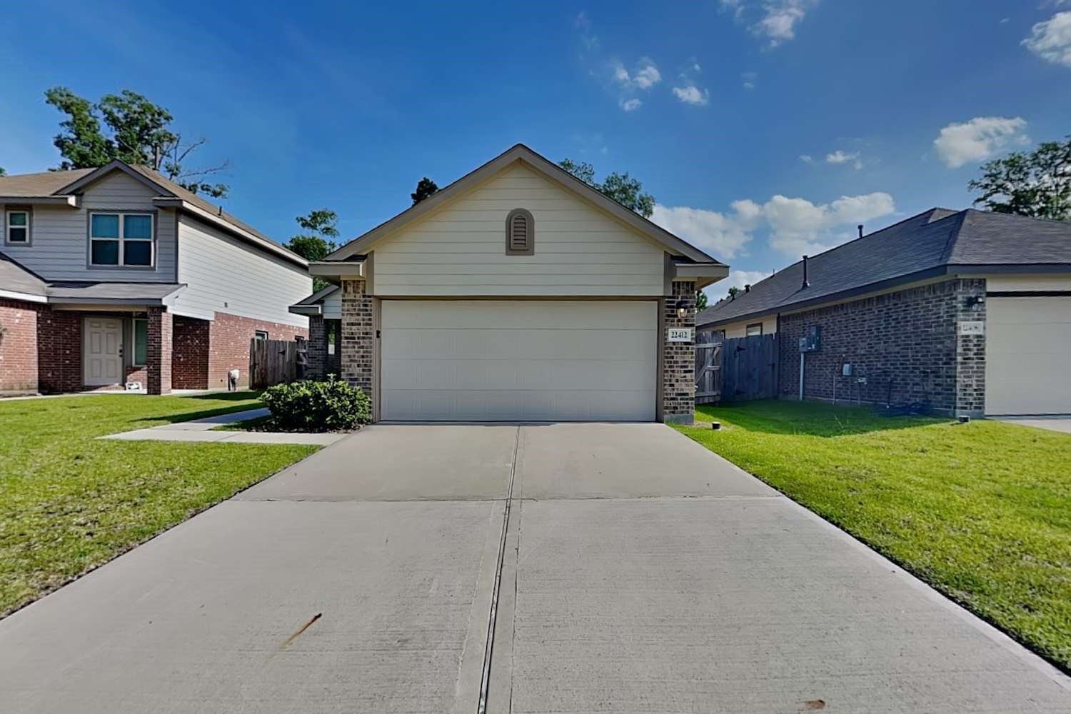22412 Sonora River Trace Property Photo 1