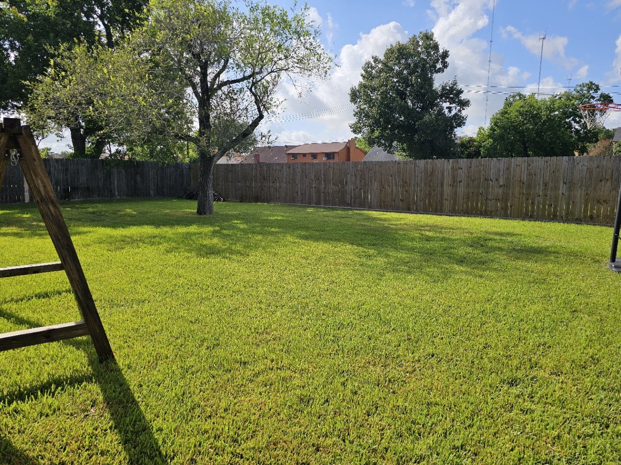 8435 Quail Hills Drive Property Photo 6