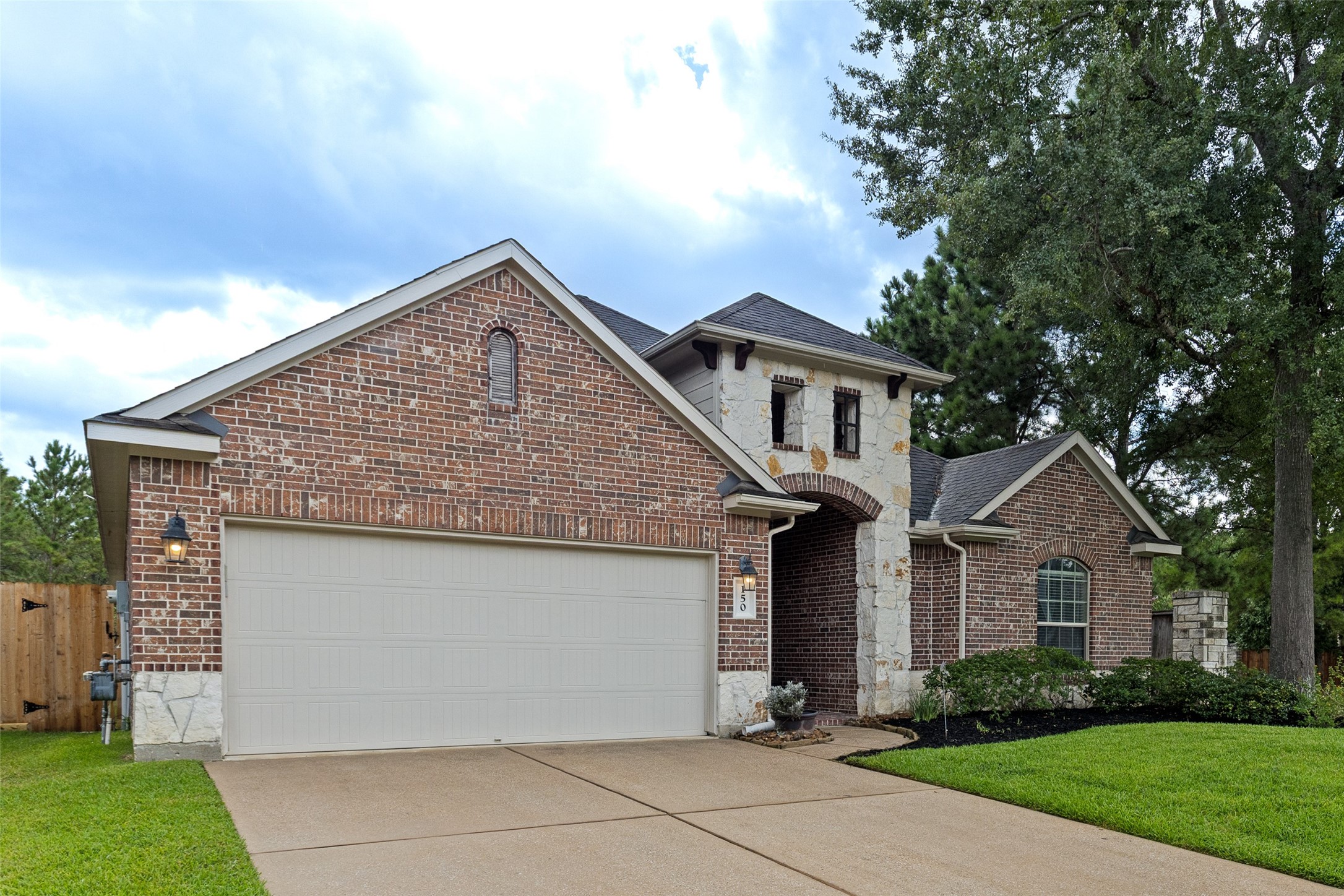 150 Magnolia Grove Lane Property Photo 2