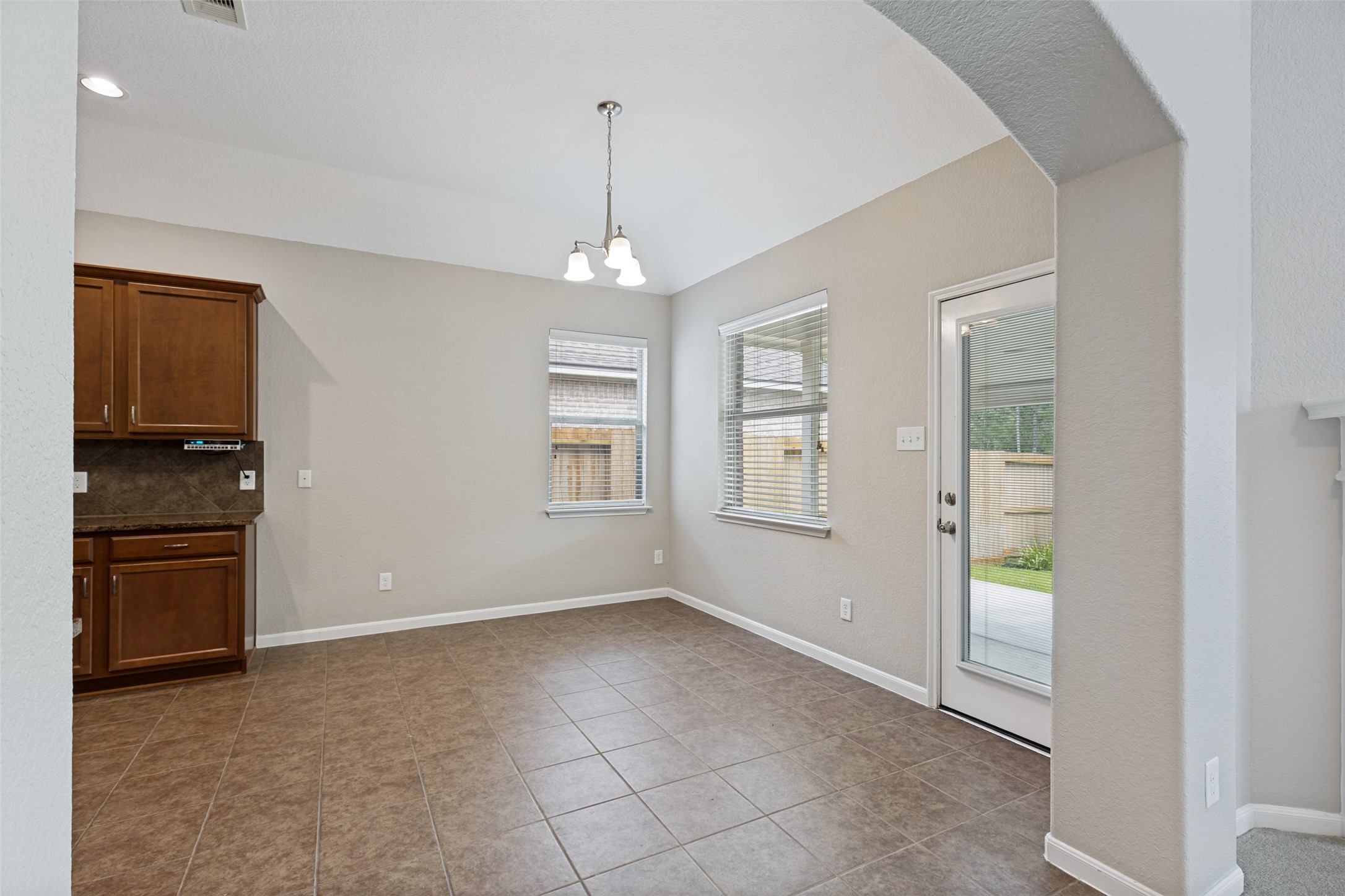 150 Magnolia Grove Lane Property Photo 12