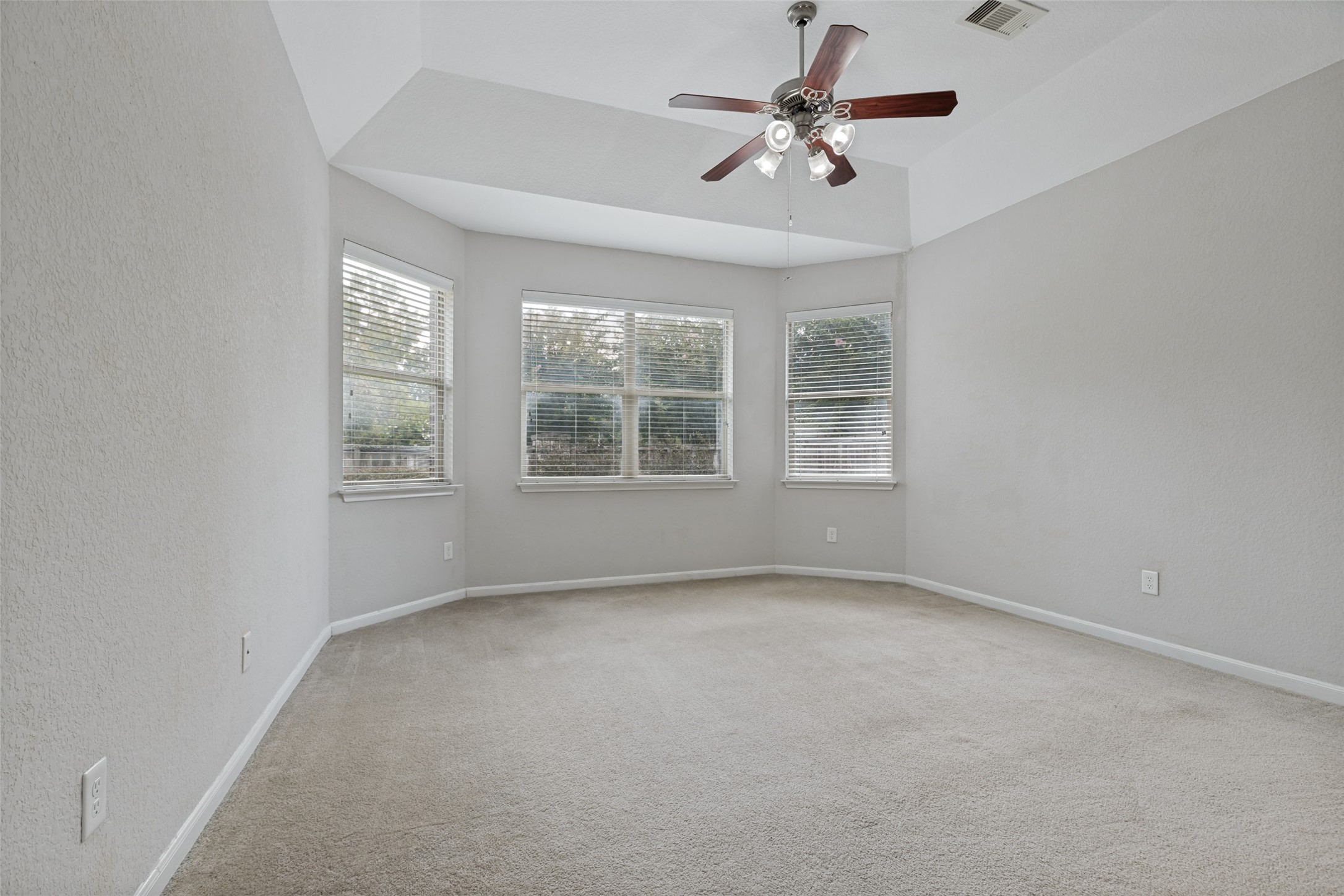 150 Magnolia Grove Lane Property Photo 14