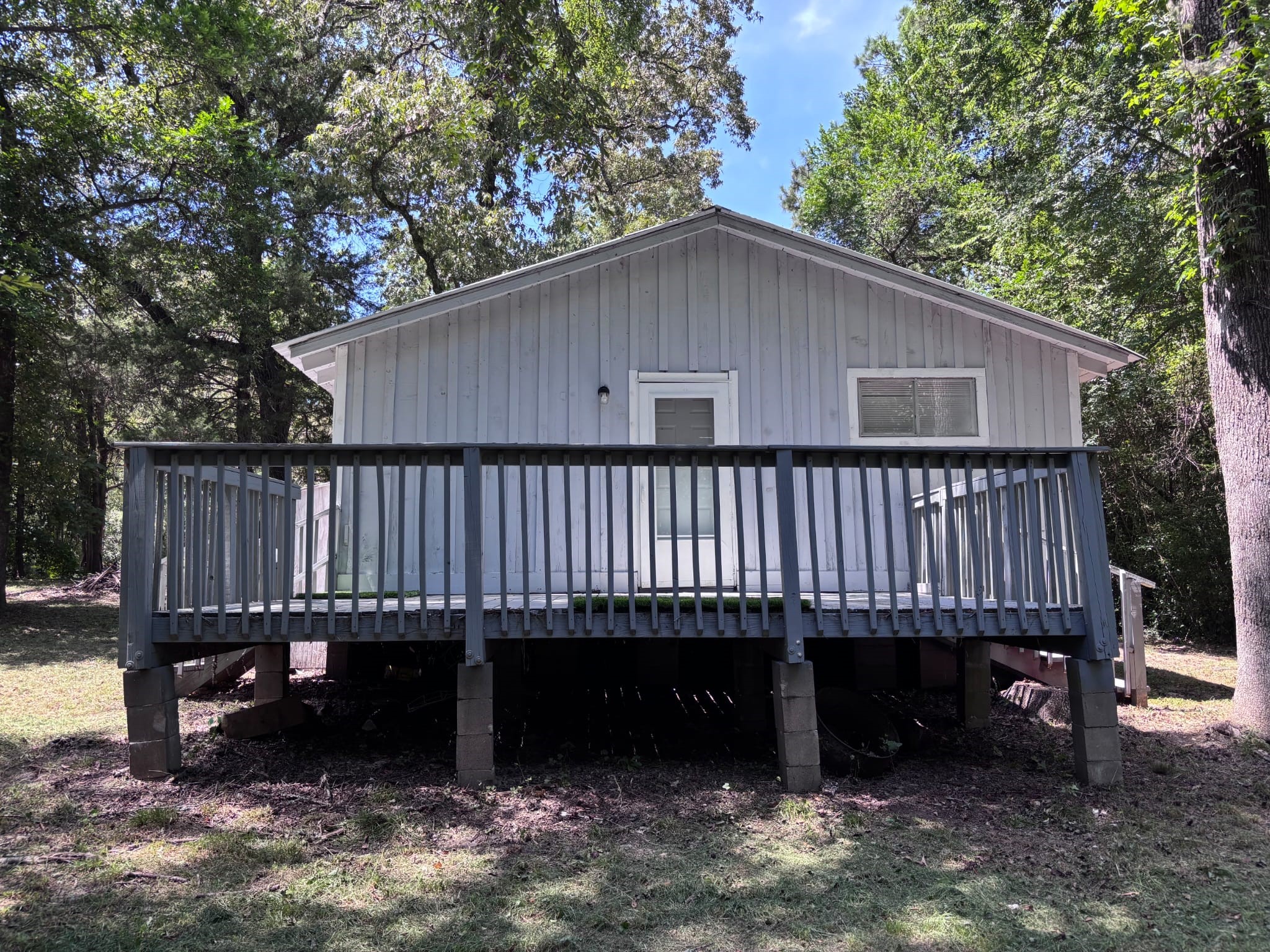 16793 Stinson Lane Property Photo 3
