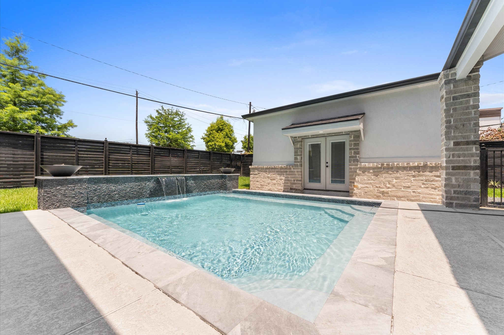 10070 Cedardale Drive Property Photo 33