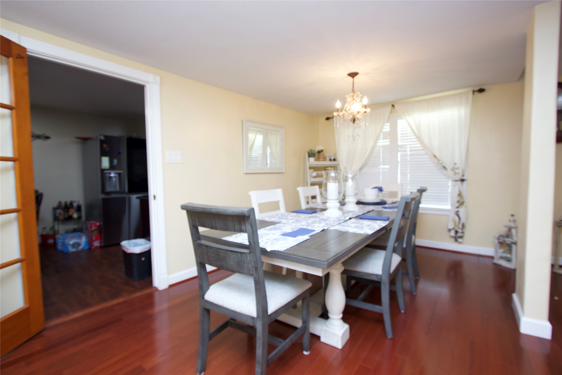 4604 Octavia Street Property Photo 7