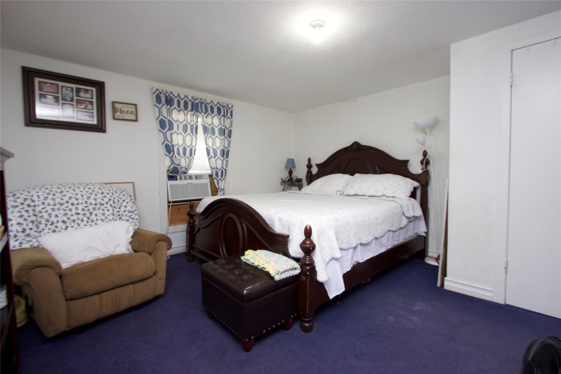 4604 Octavia Street Property Photo 16