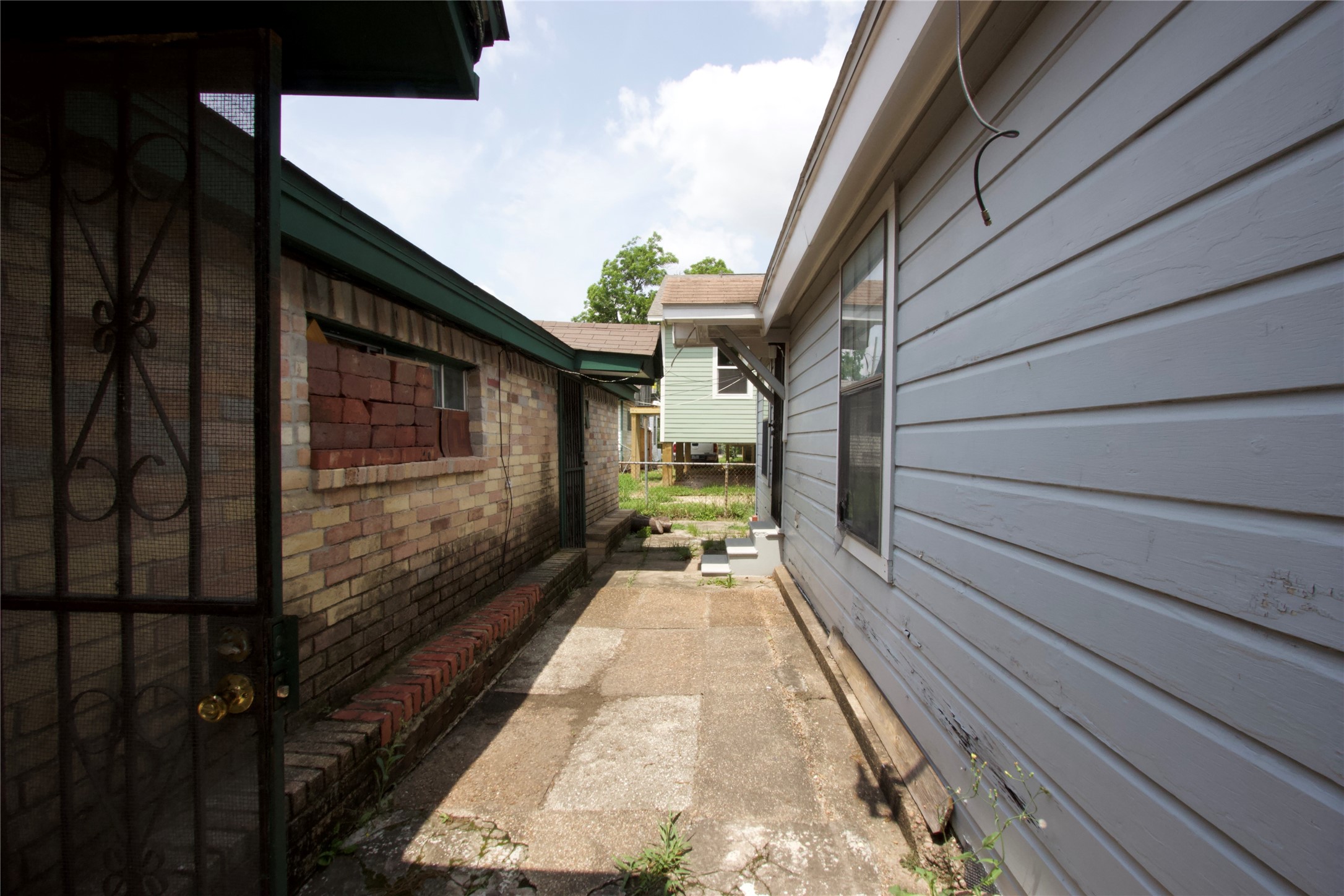 4604 Octavia Street Property Photo 19