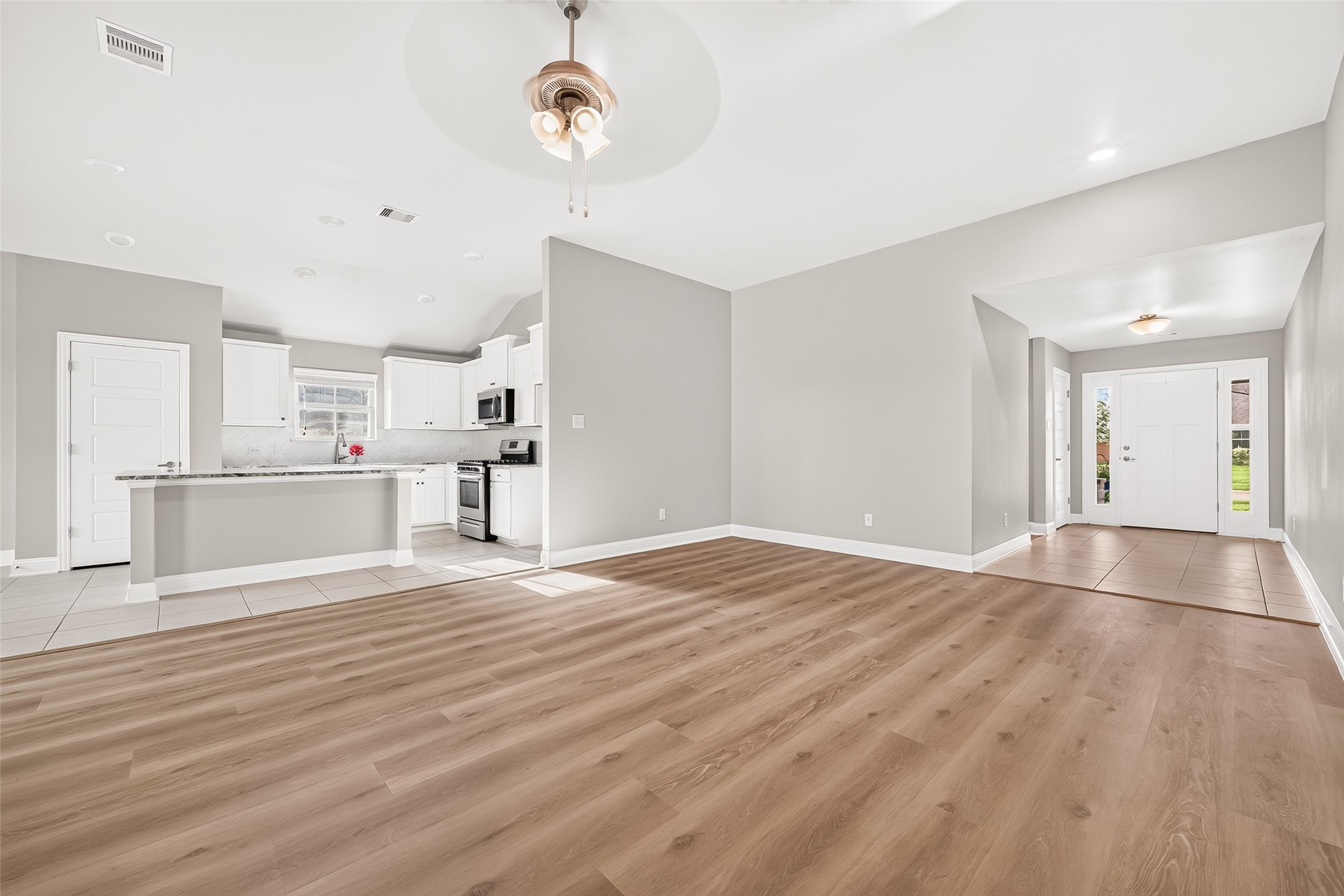 10238 Whitney Reach Drive Property Photo 19