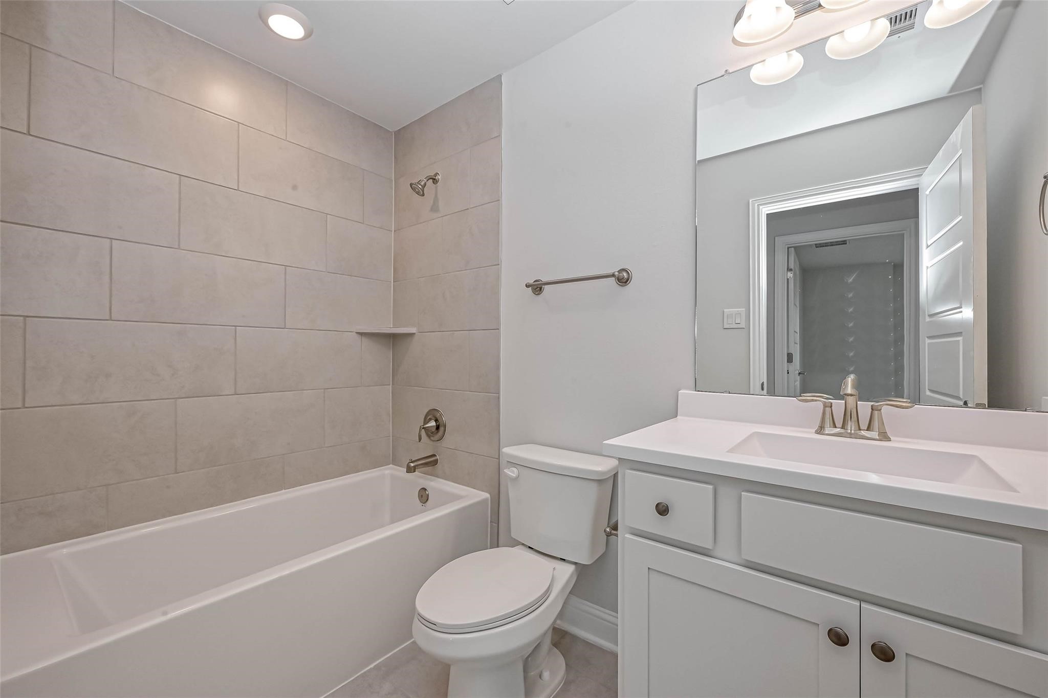 10238 Whitney Reach Drive Property Photo 20