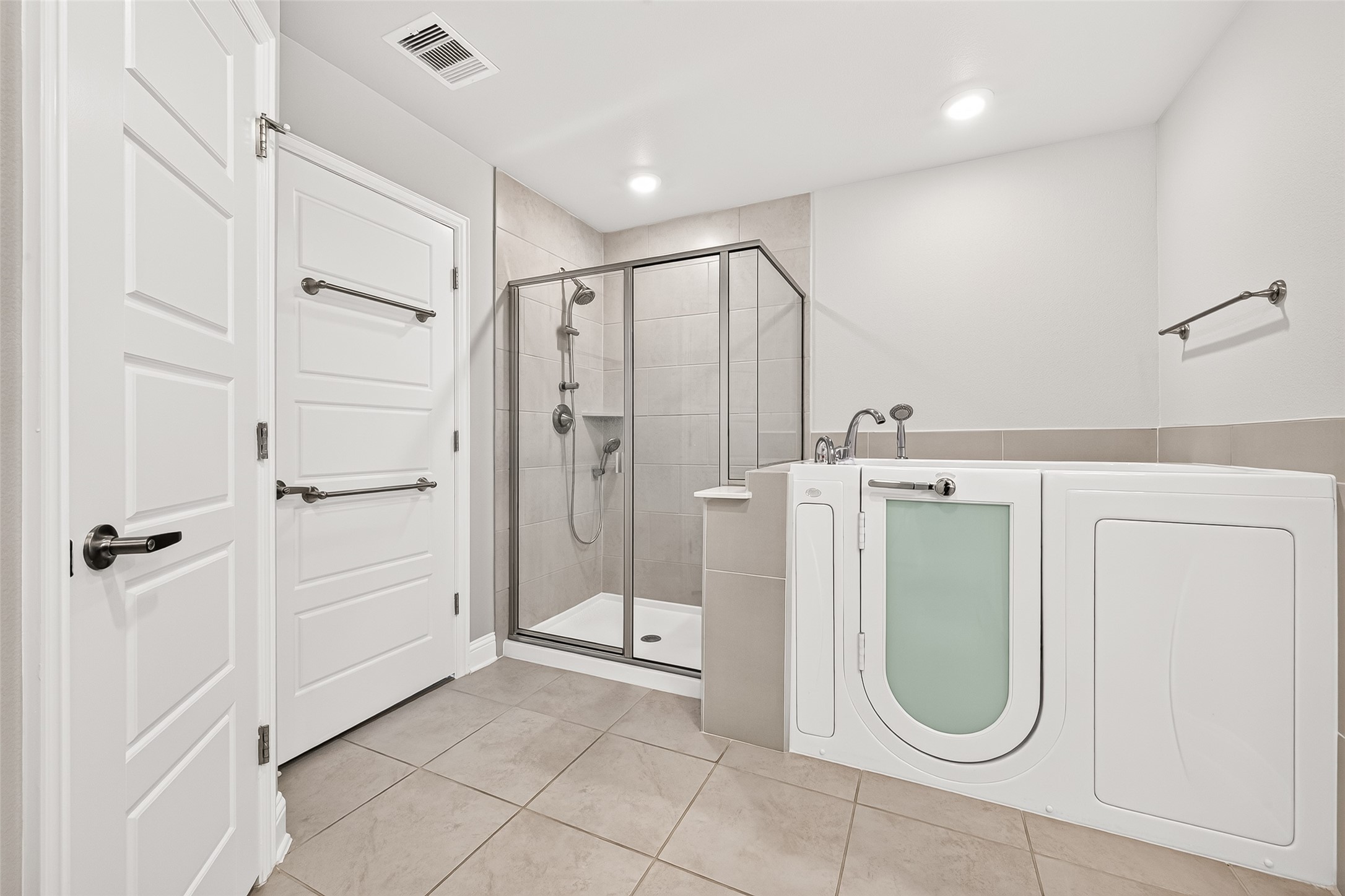 10238 Whitney Reach Drive Property Photo 22