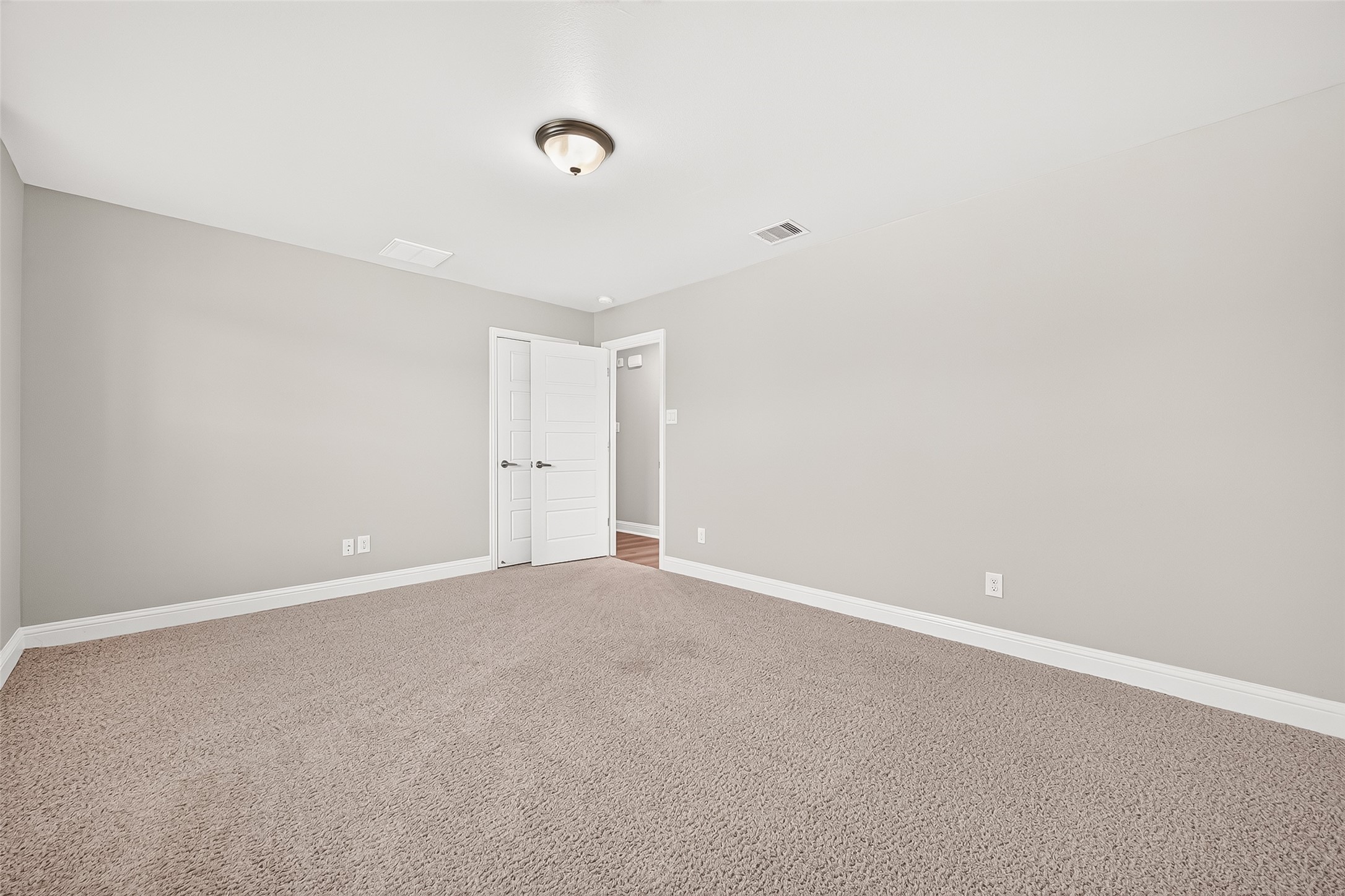 10238 Whitney Reach Drive Property Photo 26