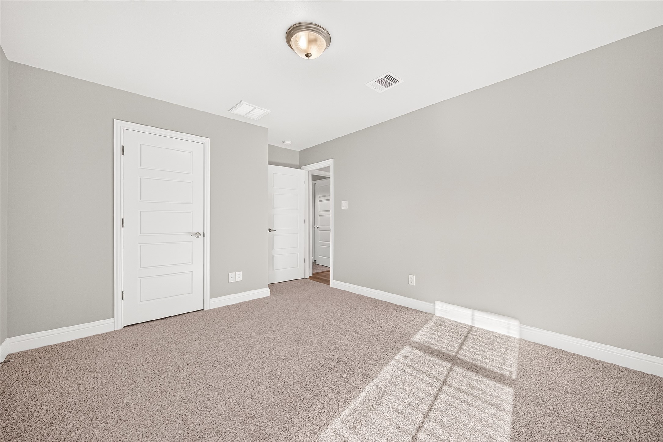 10238 Whitney Reach Drive Property Photo 27