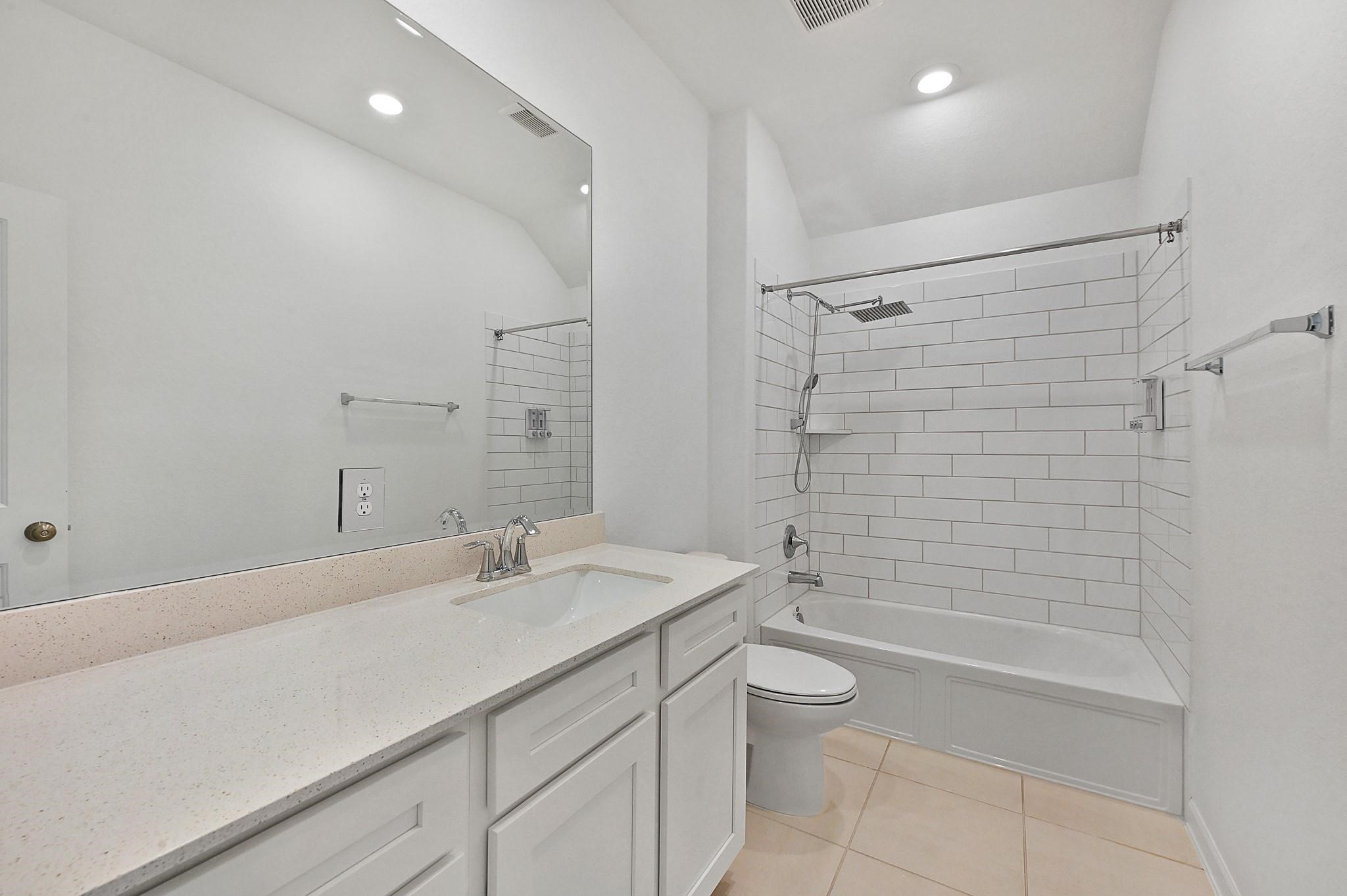 4027 Balboa Drive Property Photo 22