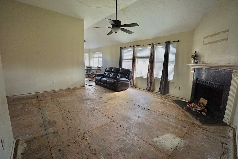 110 Almond Drive Property Photo 5