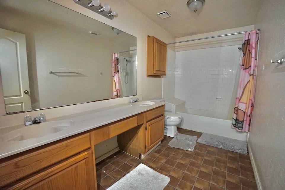 110 Almond Drive Property Photo 15