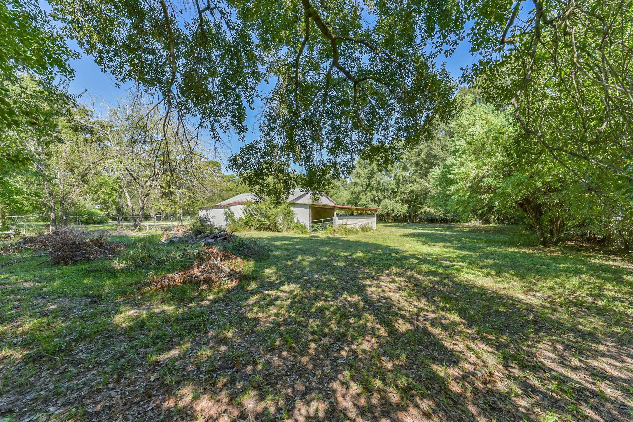 11606 Glenora Drive Property Photo 16