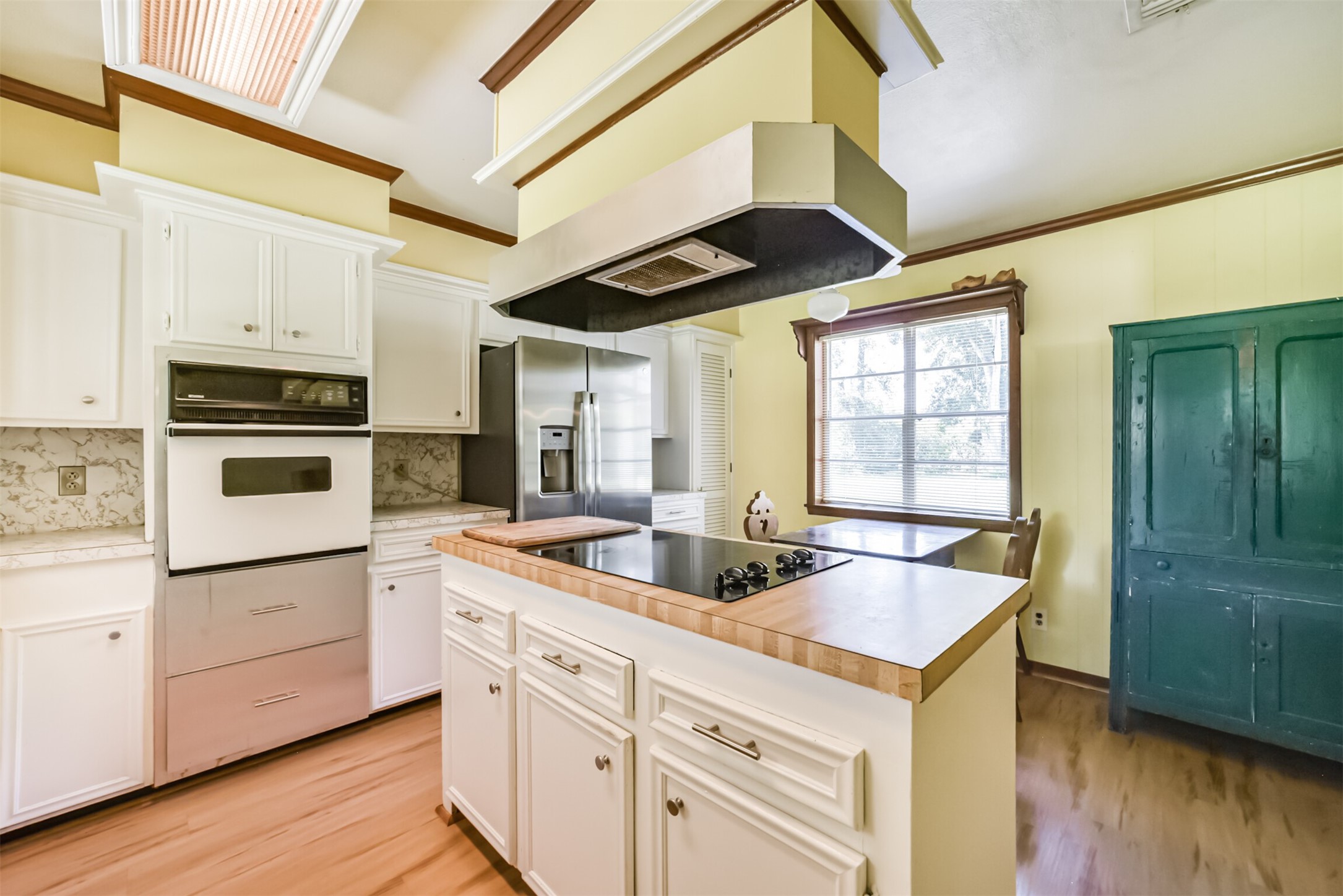 11606 Glenora Drive Property Photo 26
