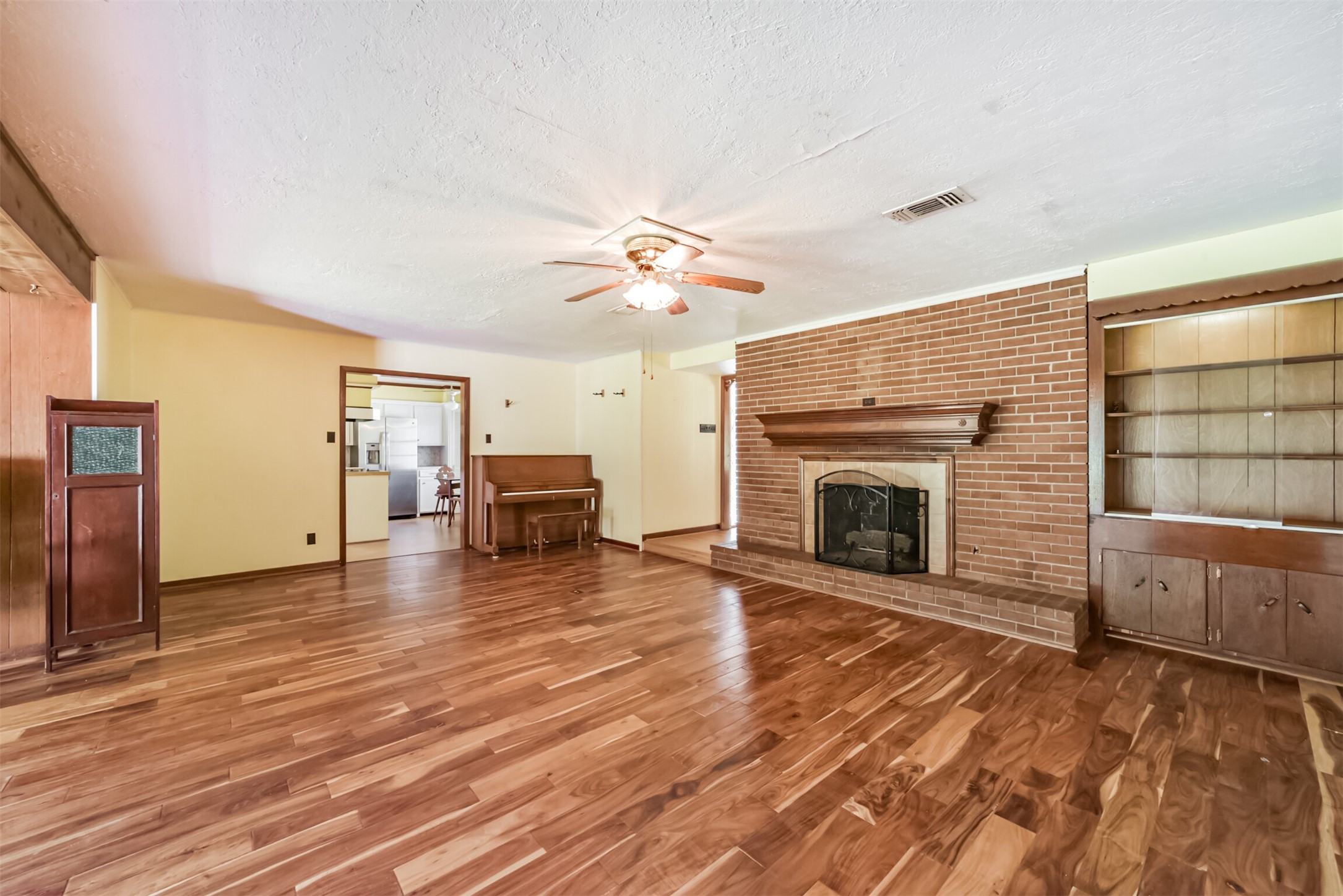 11606 Glenora Drive Property Photo 30