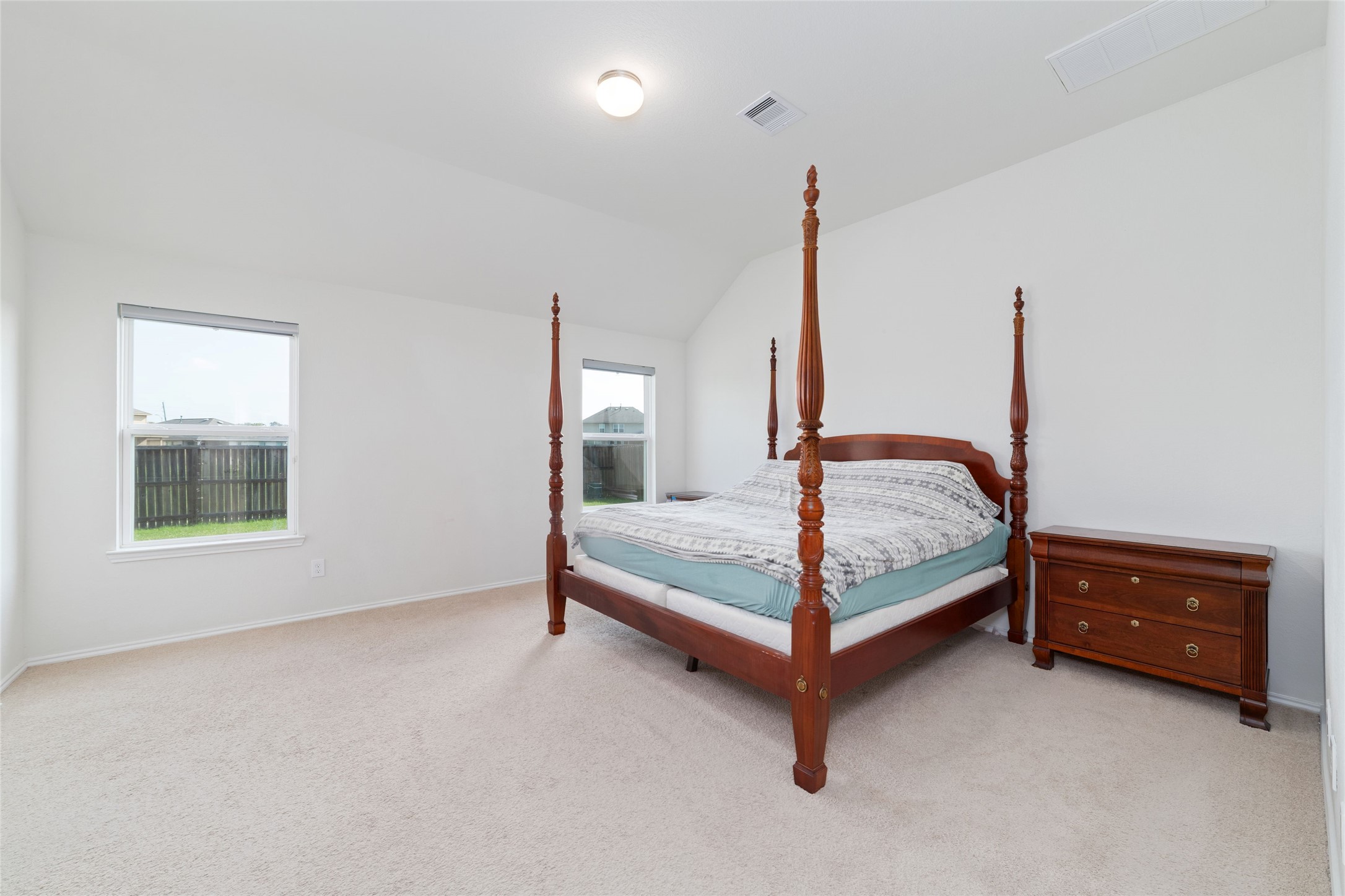 3318 Driftwood Meadow Lane Property Photo 12