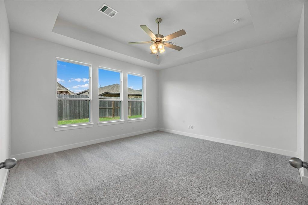 10427 Shining Dawn Way Property Photo 9
