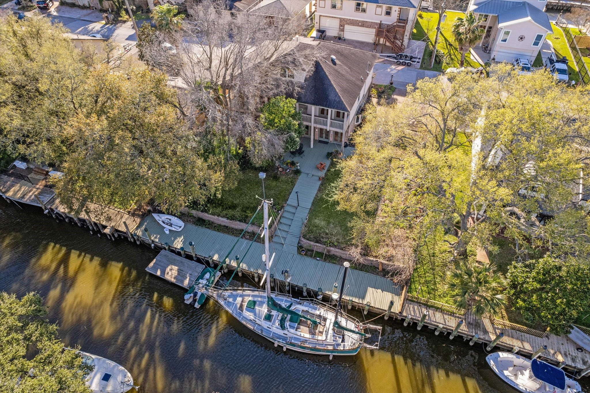 5 Harbor Lane Property Photo 2
