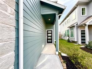 620 Silver Pear Court Property Photo 2