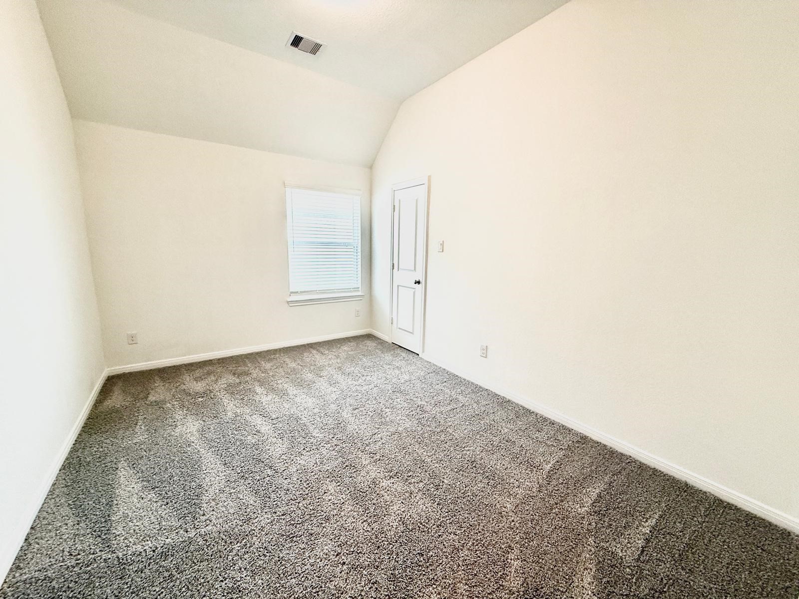 620 Silver Pear Court Property Photo 9