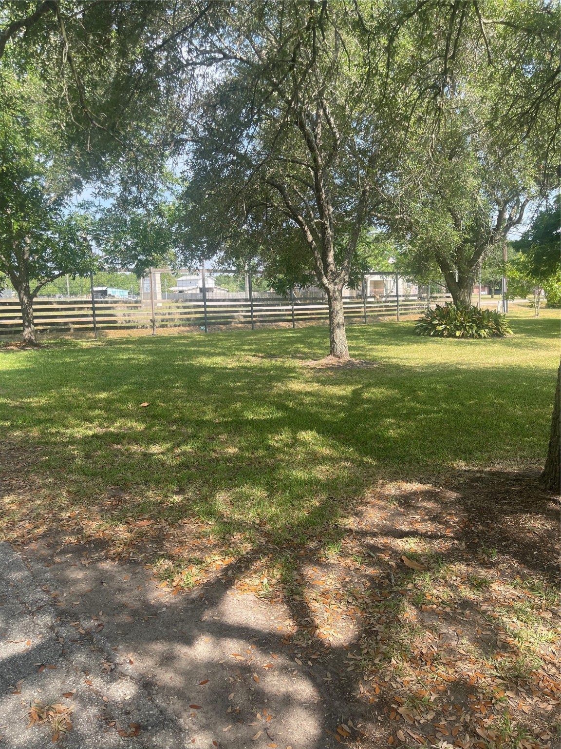 16719 Mclean Road Property Photo 6