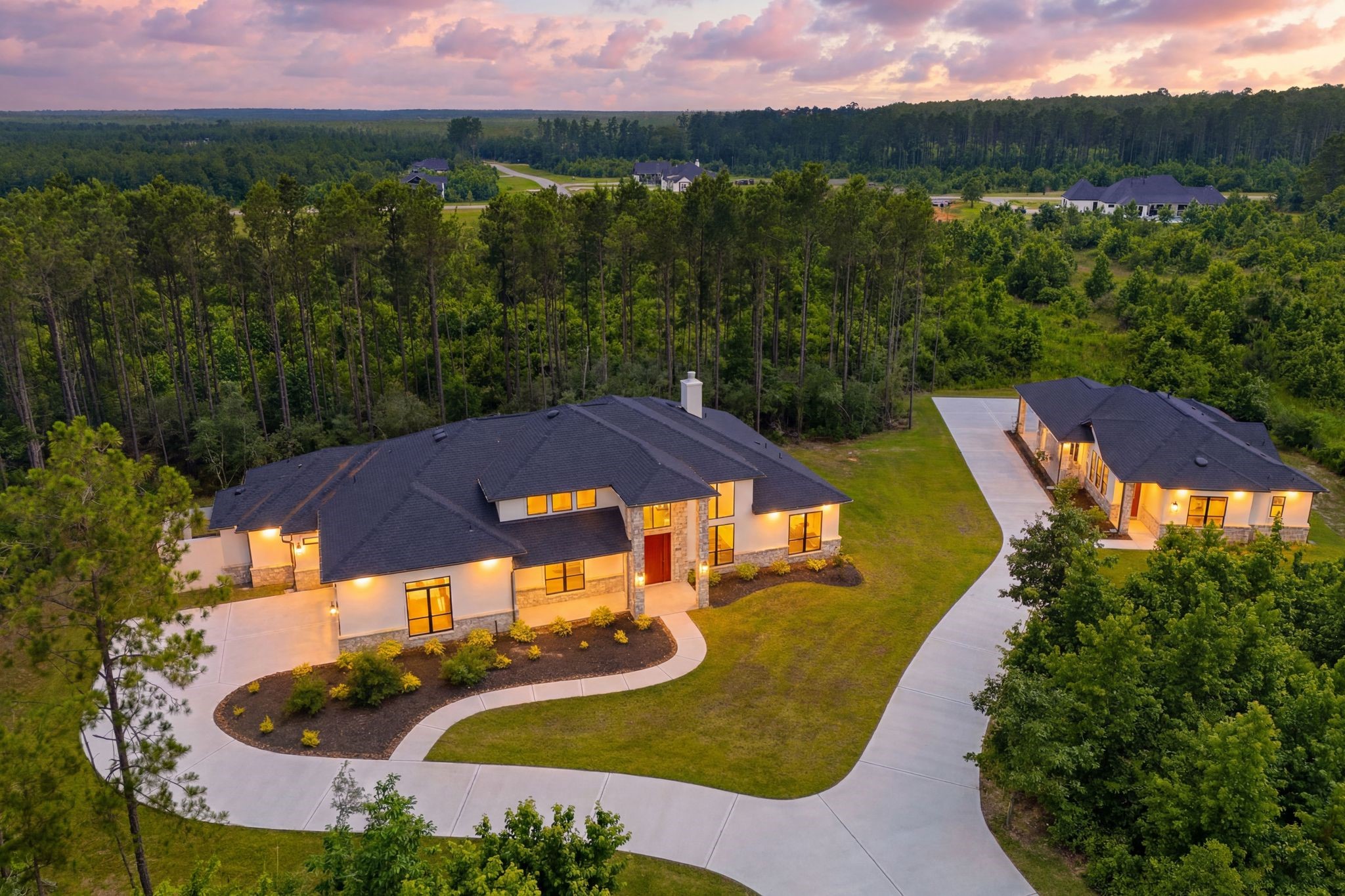 16081 Forest Mill Road Property Photo 1