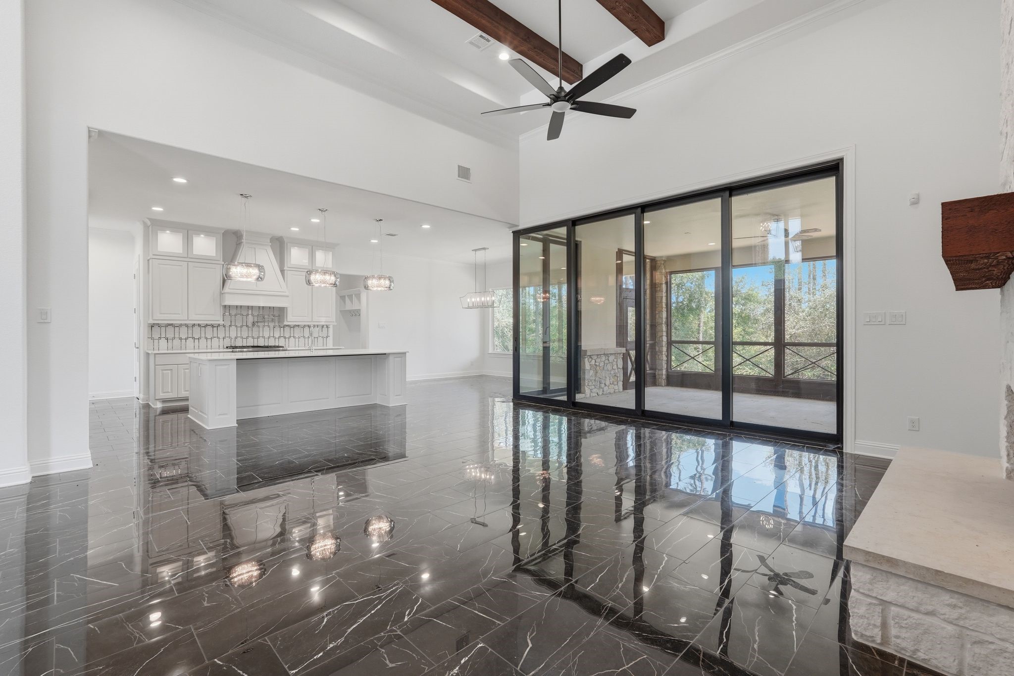 16081 Forest Mill Road Property Photo 11