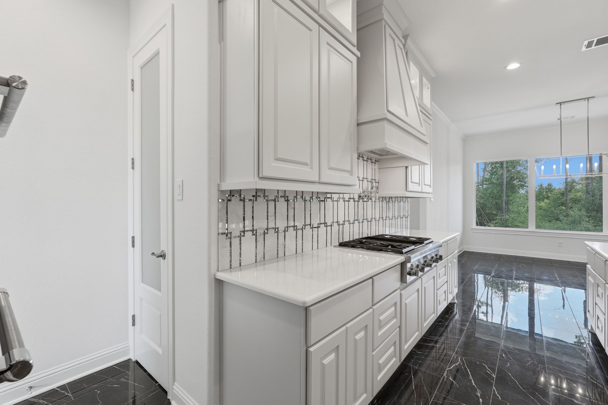 16081 Forest Mill Road Property Photo 15